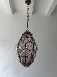 1 of 3 Grande lampadario a lanterna a bolla soffiata di Murano di metà secolo Seguso Ametista
