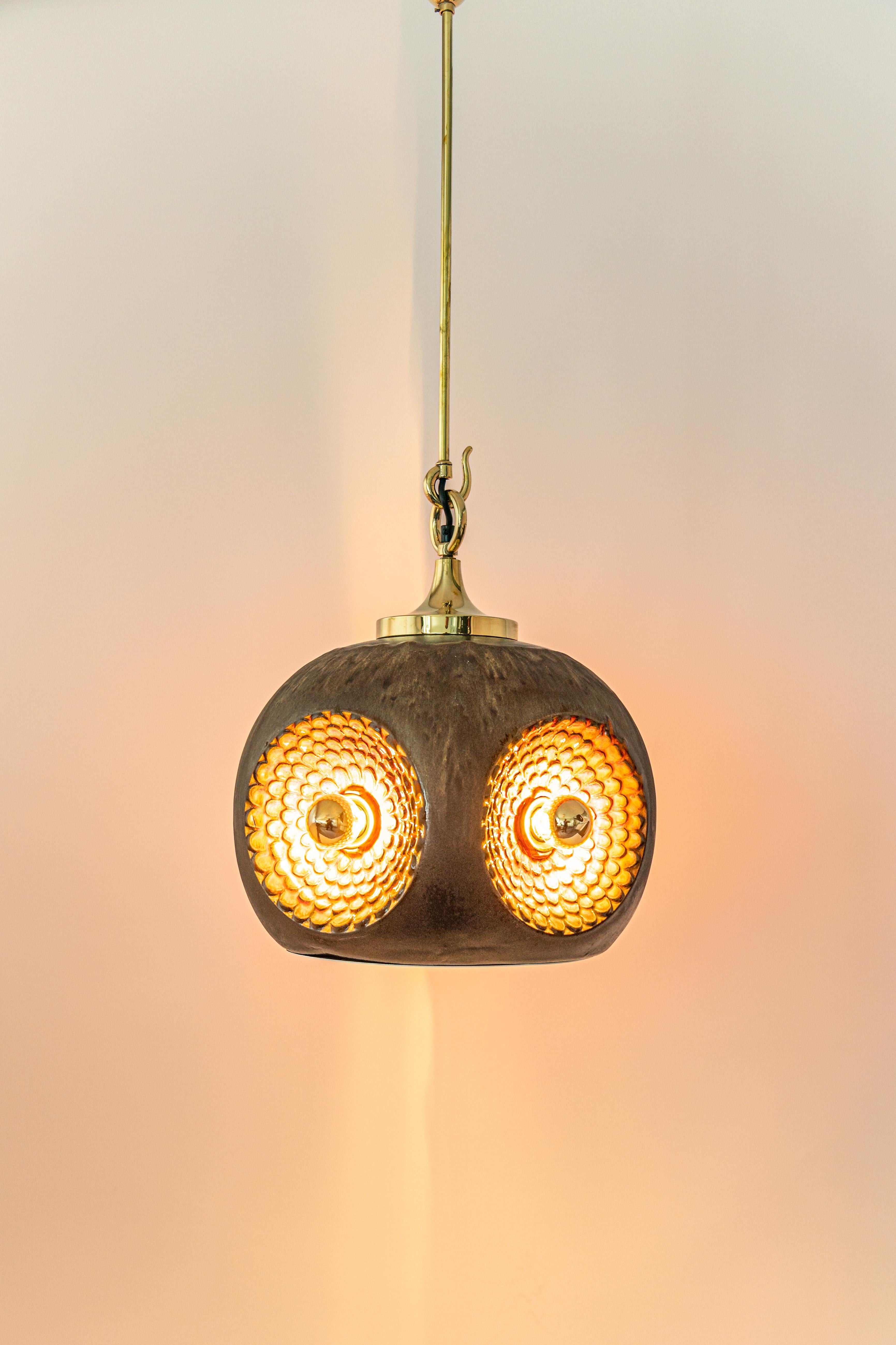 1 des 3 lampes à suspension en céramique marron et orange Spoutnik, Allemagne, 1970 en vente 4