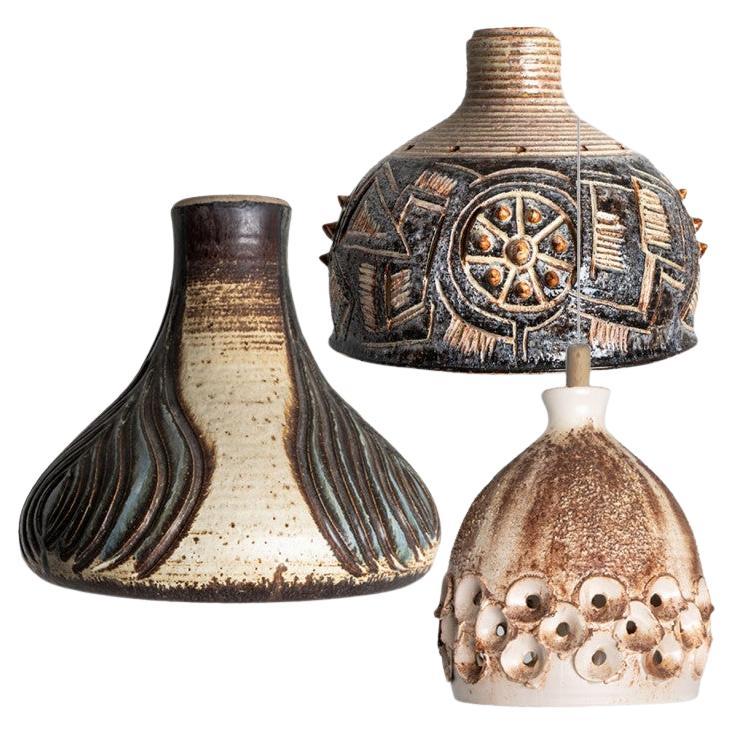 1 de 3 Pendentifs en céramique brun-beige, Danemark, années 1960 en vente