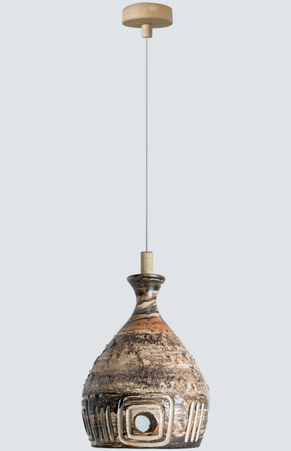 1 di 3 luci a sospensione in ceramica marrone a cono, Danimarca, 1970 in vendita 2