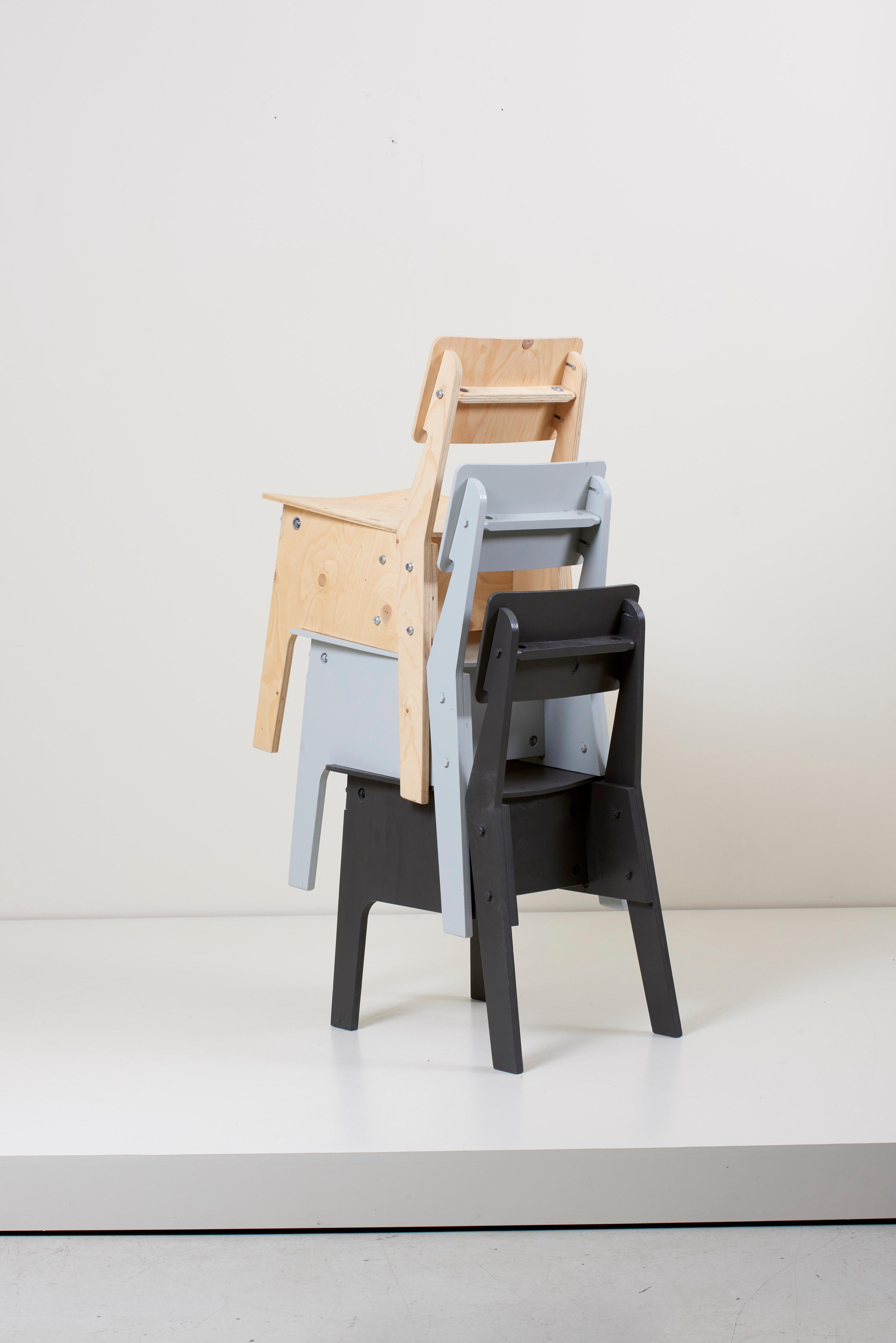 1 of 3 Crisis Chairs by Piet Hein Eek in Plywood In Excellent Condition In Berlin, DE