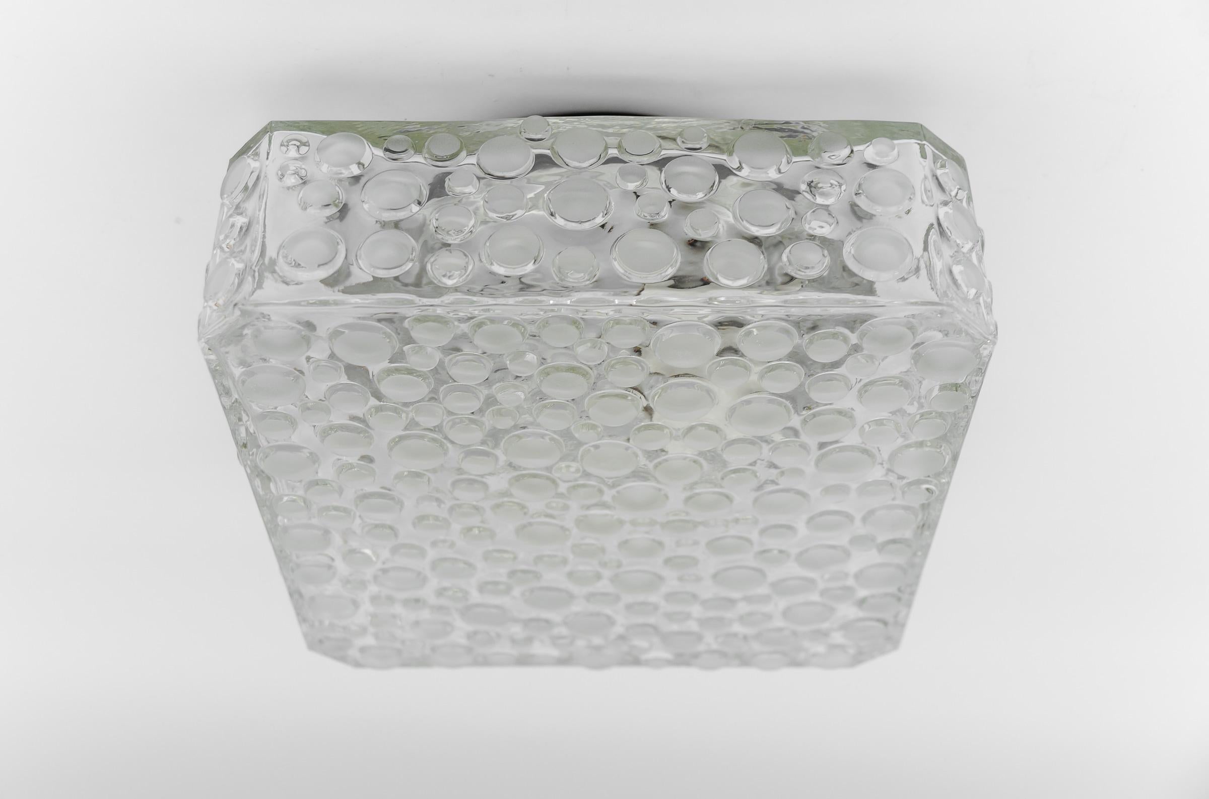 1. von 3 schweren klaren & satinierten Glas Blase Flush Mount Licht oder Wandleuchte, 1960er (Metall) im Angebot