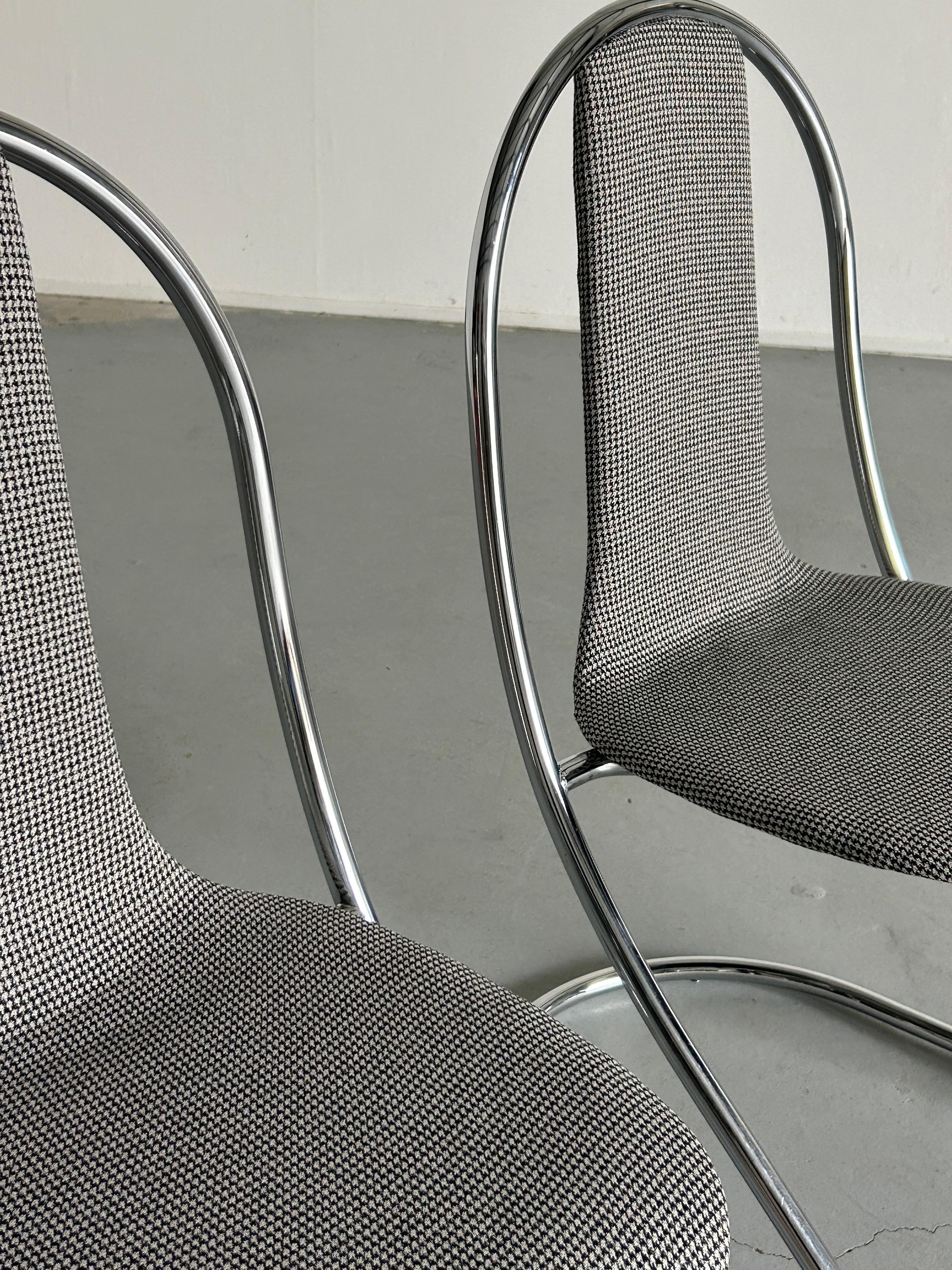 1 of 3 Italian Space Age Tubular Steel Cantilever Chairs in Style of Willy Rizzo For Sale 5