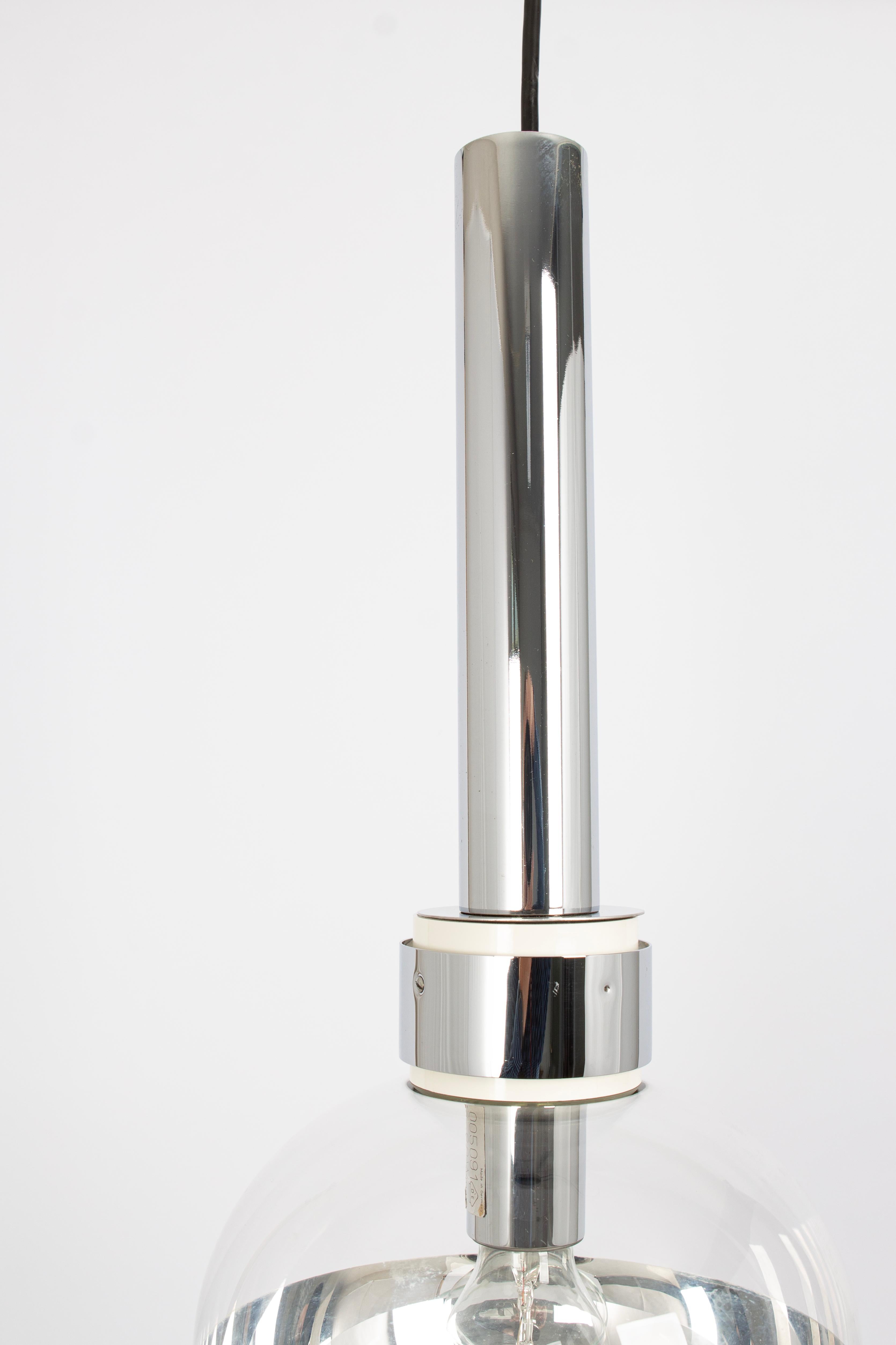 Fine XX secolo 1 of 3 Grande lampada a sospensione di design per Staff Leuchten, Germania, anni '70 in vendita