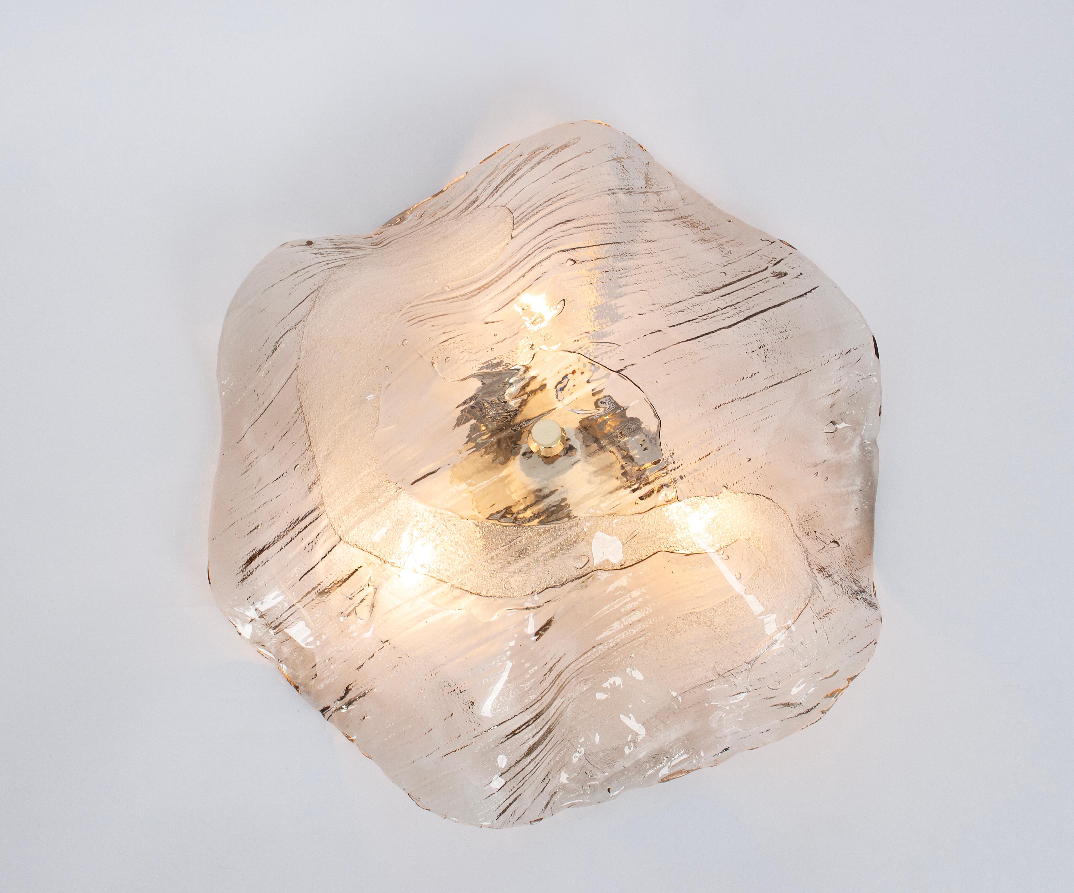 1 de 3 grandes Kalmar Flushmount Lights, Autriche, années 1970 en vente 6