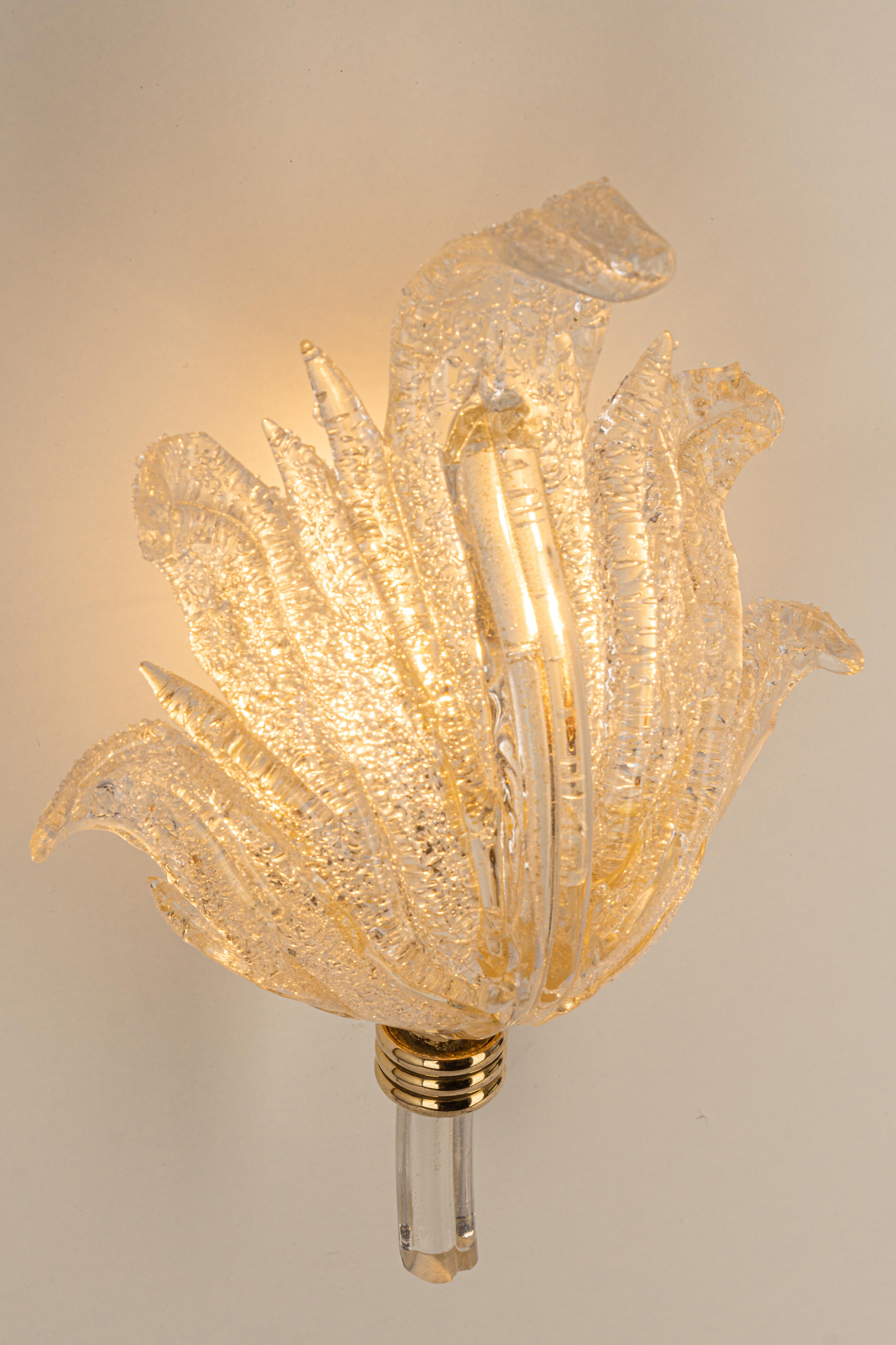 1 of 3 Large Murano Glass Wall Sconce by Barovier & Toso, Italy, 1970s In Good Condition In Aachen, NRW