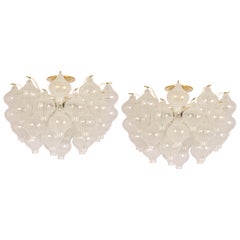 1 des 3 grands lustres ou lustres encastrés en verre tulipan de Kalmar, Autriche, années 1960