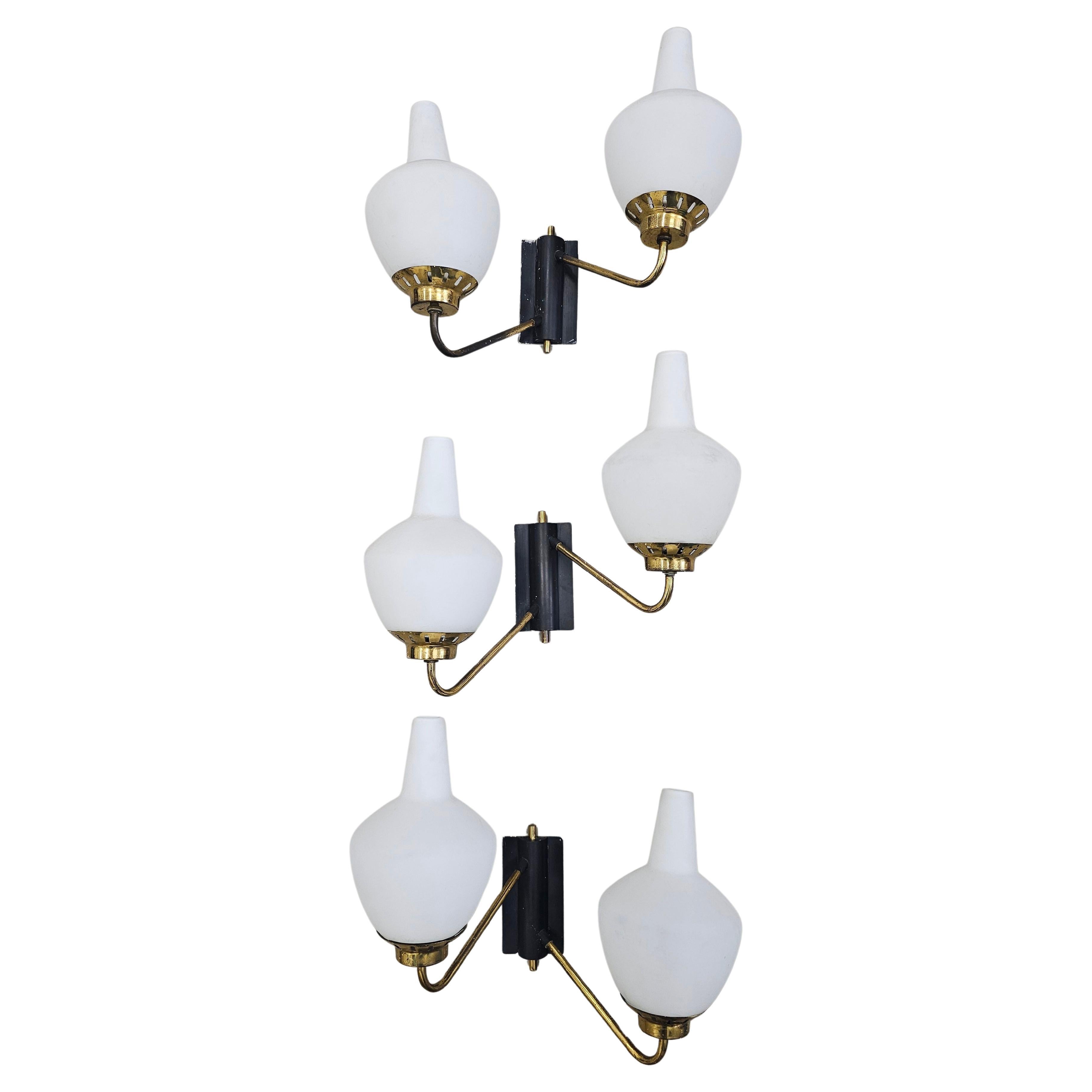 1 von 3 Mid Century Modern Sconces nach Stilnovo, Italien 1950er Jahre
