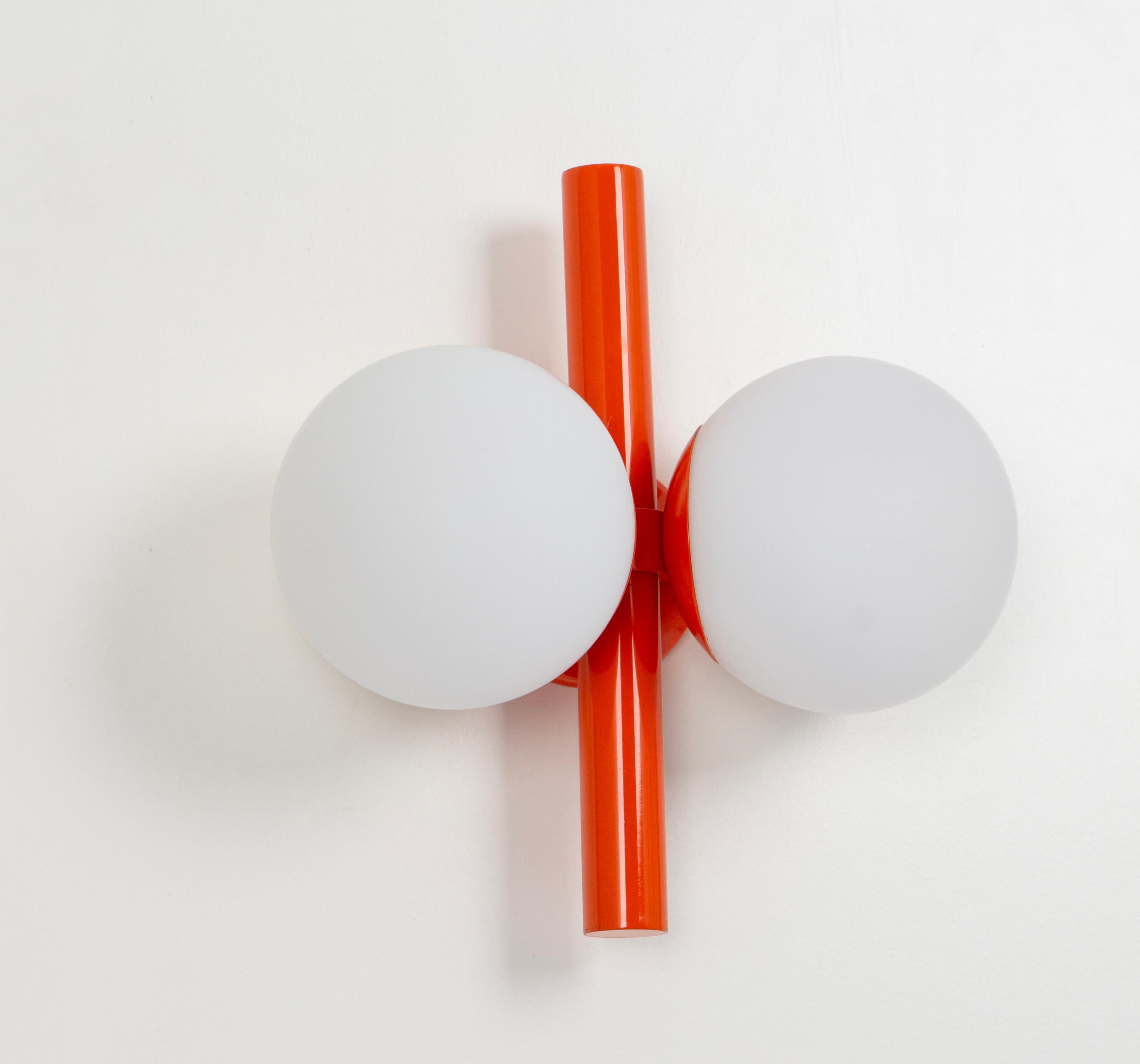 1 of 3 Midcentury Orbital Wall lights in Orange by Kaiser, Germany, 1970s For Sale 1