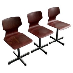 1 von 3 Original Mid Century Modern Flötotto Scandinavian Chairs in Pagwood