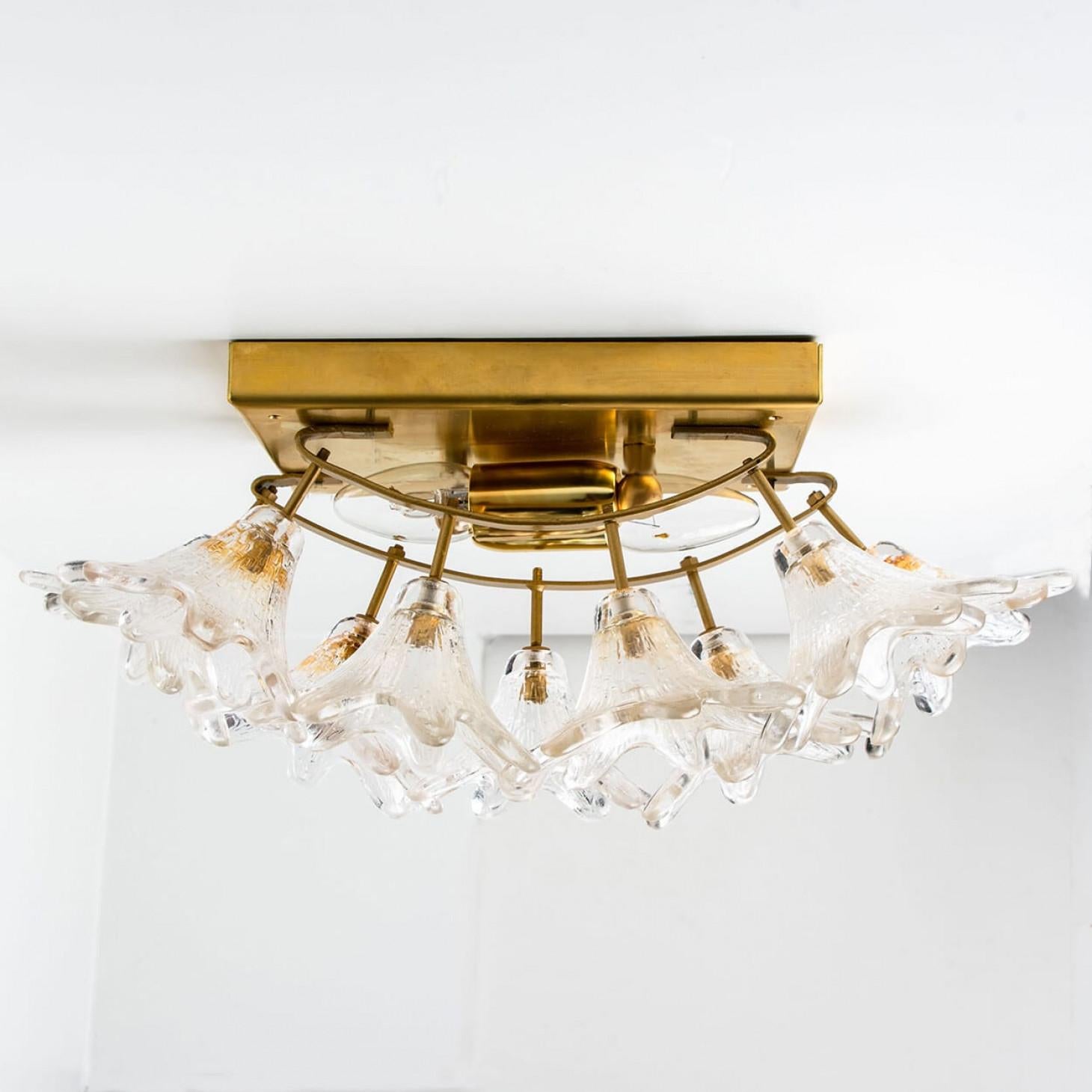 1 di 3 coppie di grandi lampade da parete in vetro di Murano in ottone e oro di Paolo Venini per VeArt in vendita 5