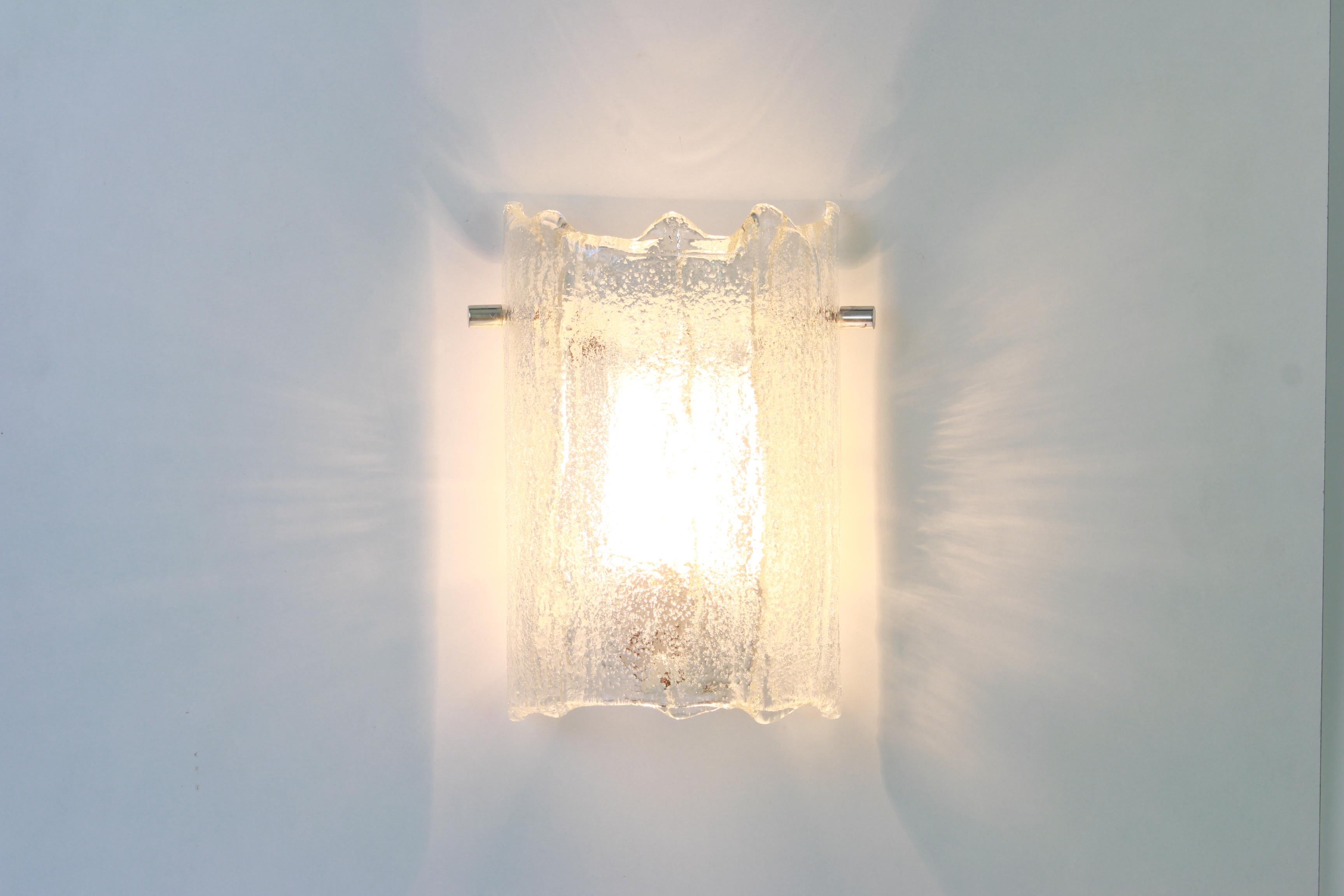 Mid-Century Modern 1 of 4 Pairs of Murano Ice Glass Vanity Sconces by Kaiser, Germany, 1970s For Sale