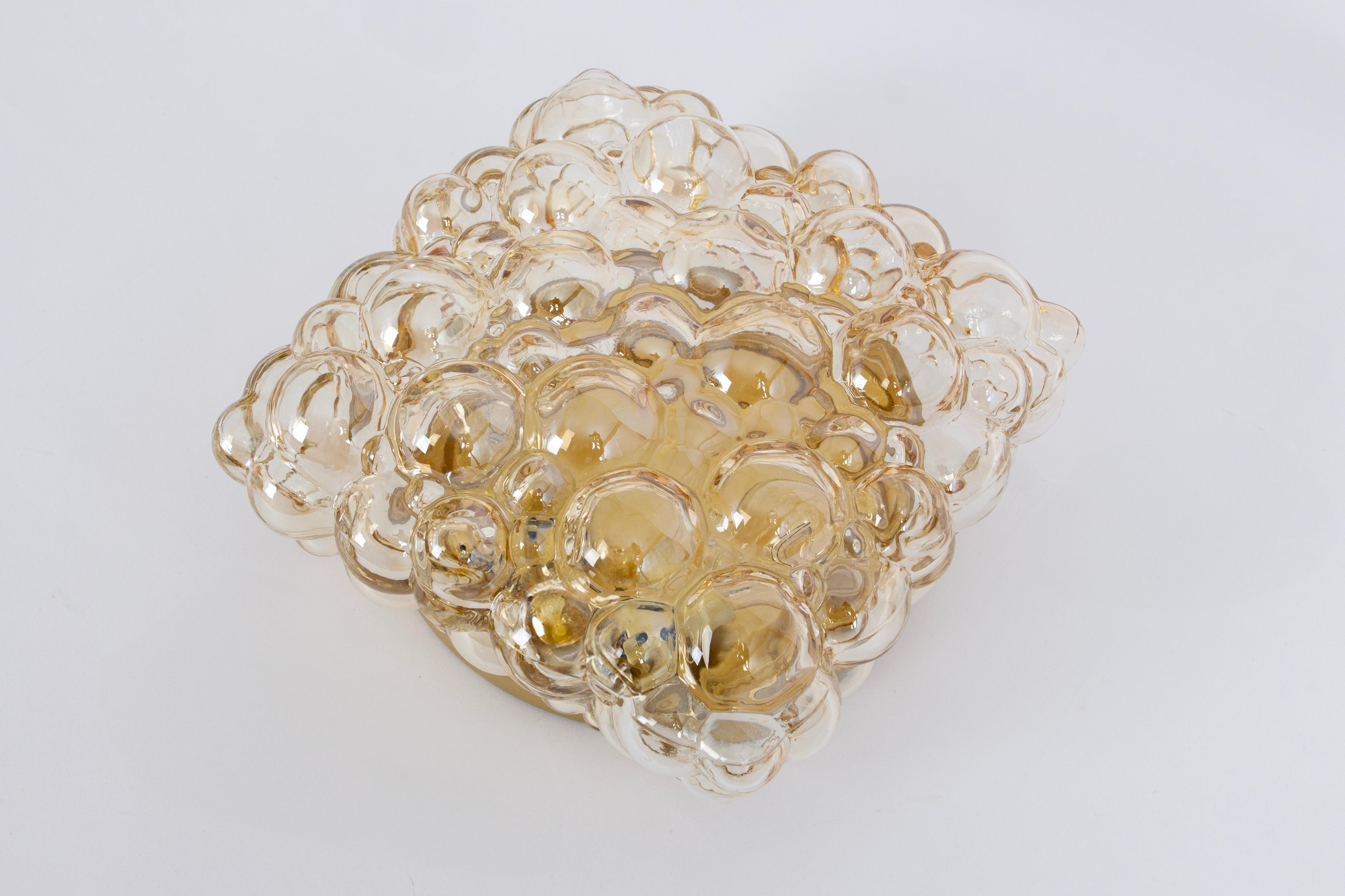 1 of 3 Petite Amber Bubble Glass Sconce by Helena Tynell, Limburg, Germany In Good Condition For Sale In Aachen, NRW