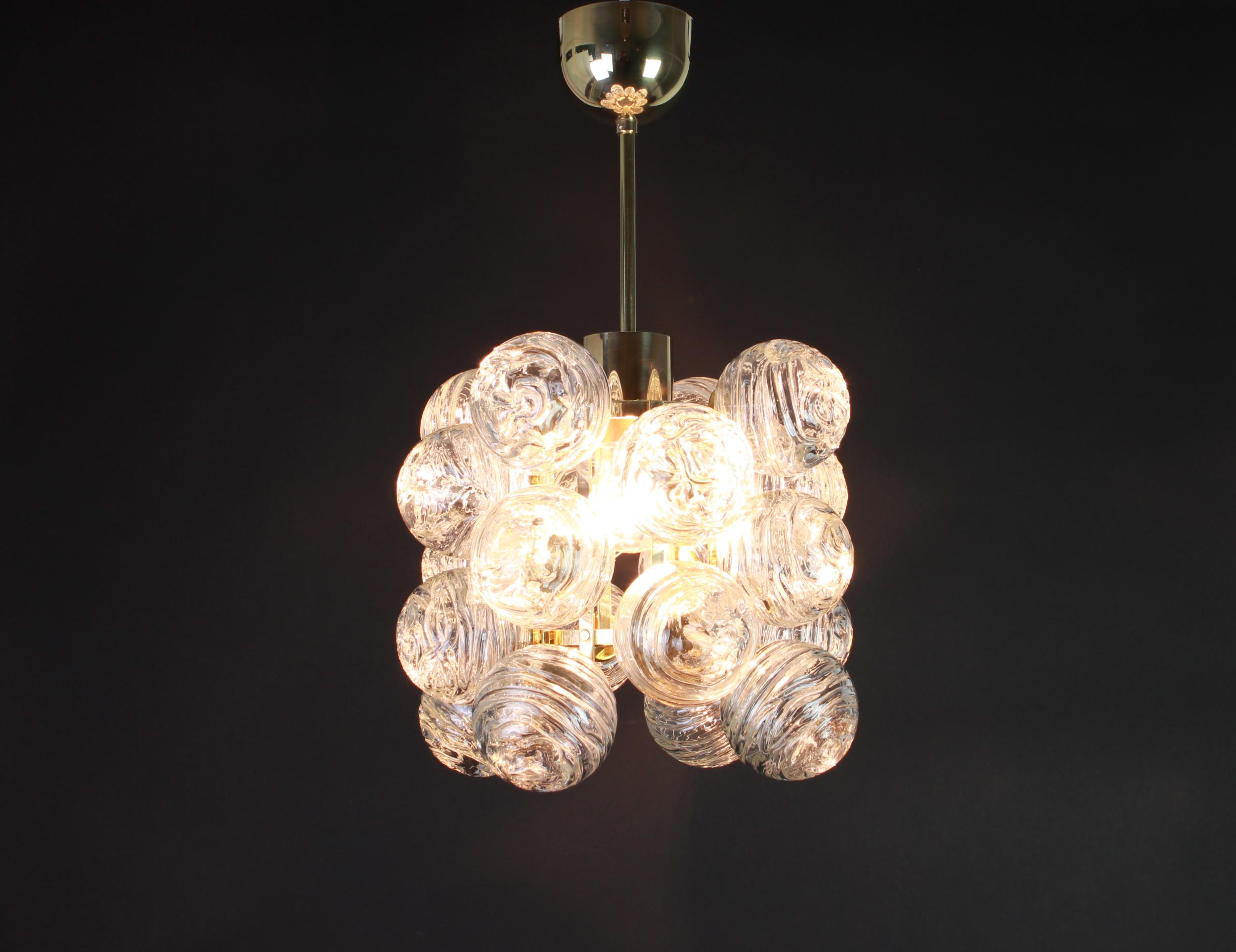 1 of 3 Petite Sputnik Pendant Light Murano Glass Balls by Doria, Germany, 1970s 1