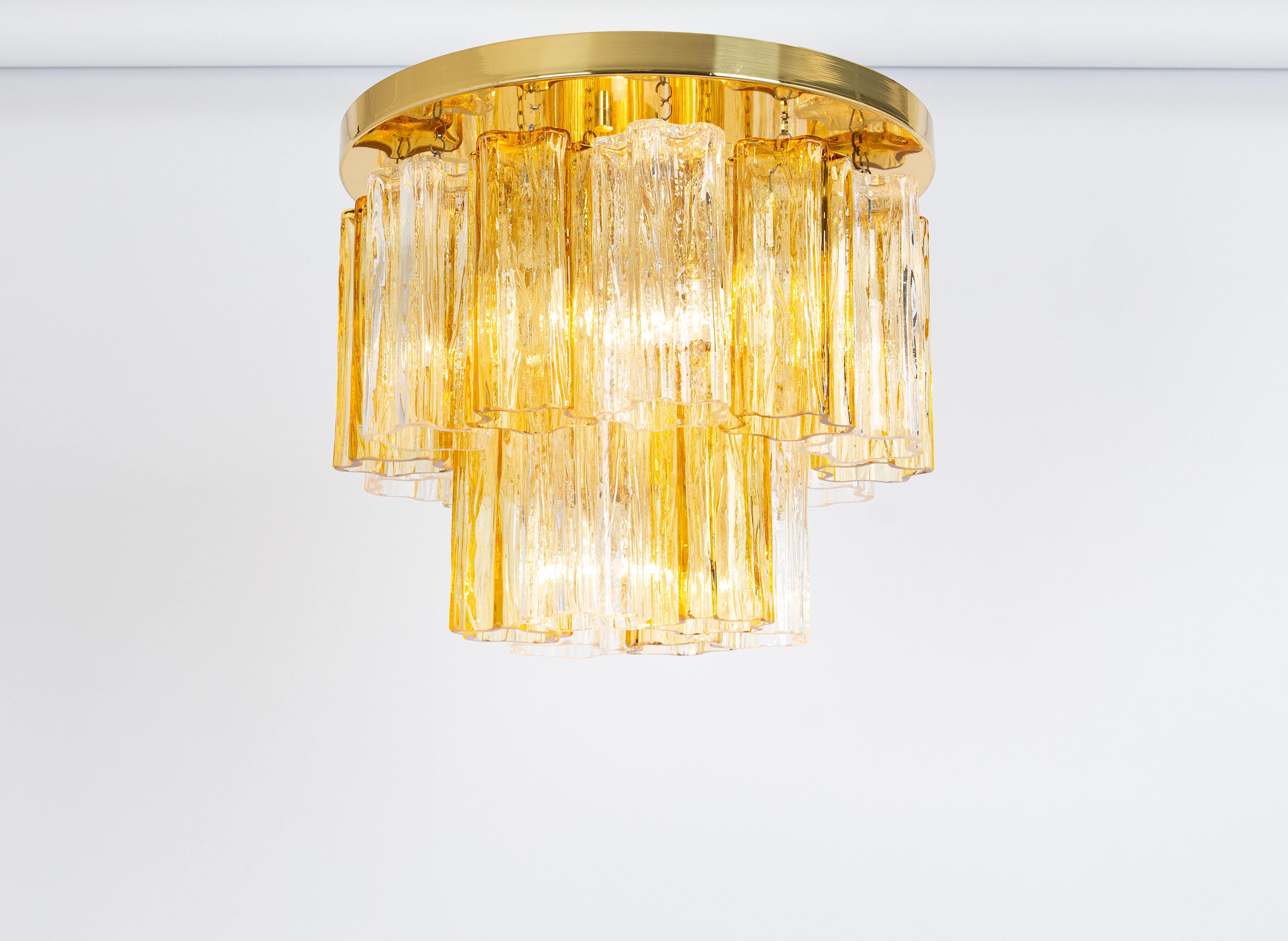 1 von 3 Petite Tronchi Murano Glass Flush mount light Kalmar, Österreich, 1960er Jahre (Mitte des 20. Jahrhunderts) im Angebot