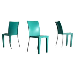 1 des 3 chaises postmodernes Miss Global, Philippe Starck pour Kartell, années 90, Italie
