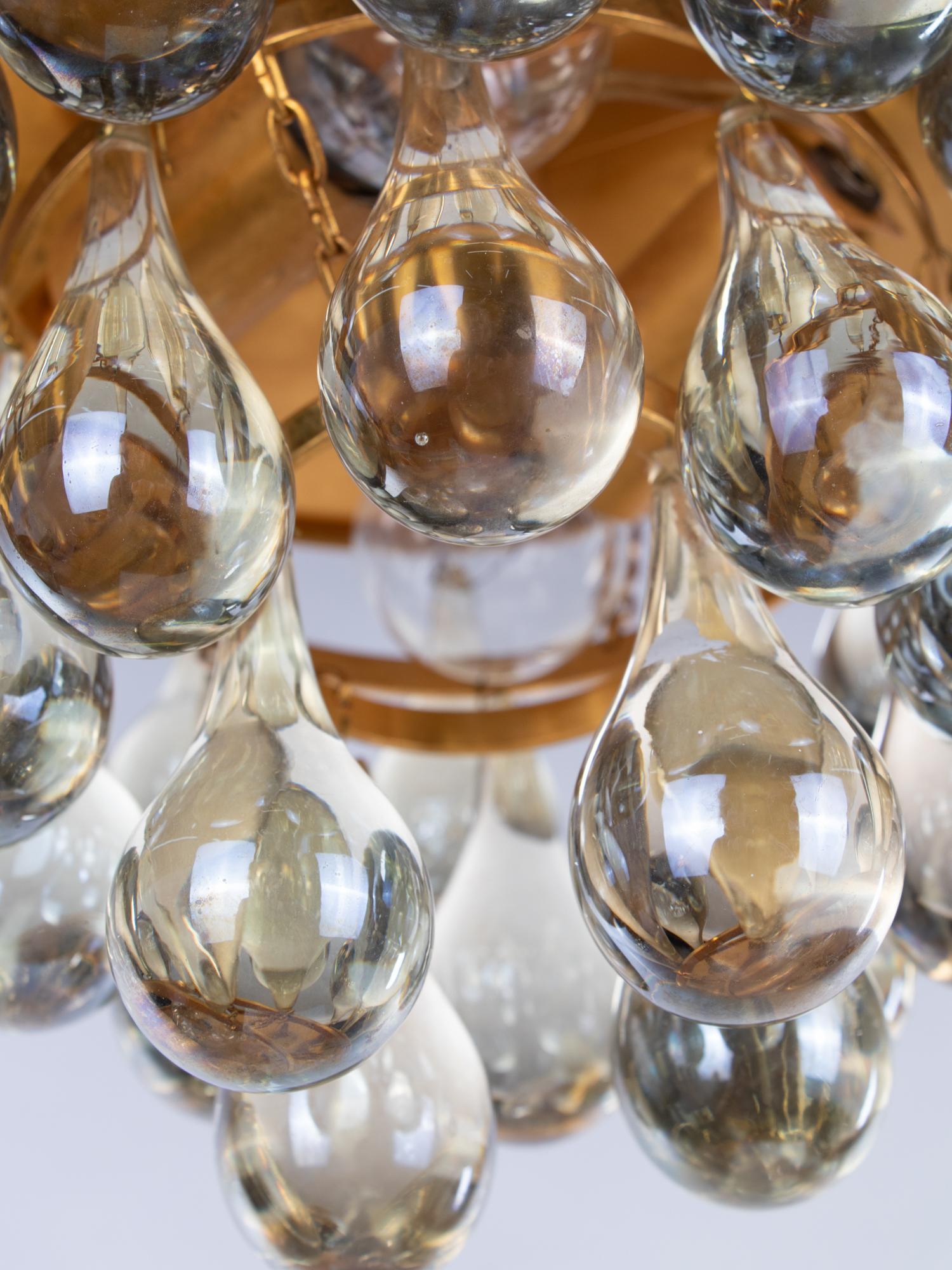 20ième siècle 1 (de 3) Petit lustre Palwa 1960 Germany Flush Mount Chandelier Murano Glass Tear Drop en vente