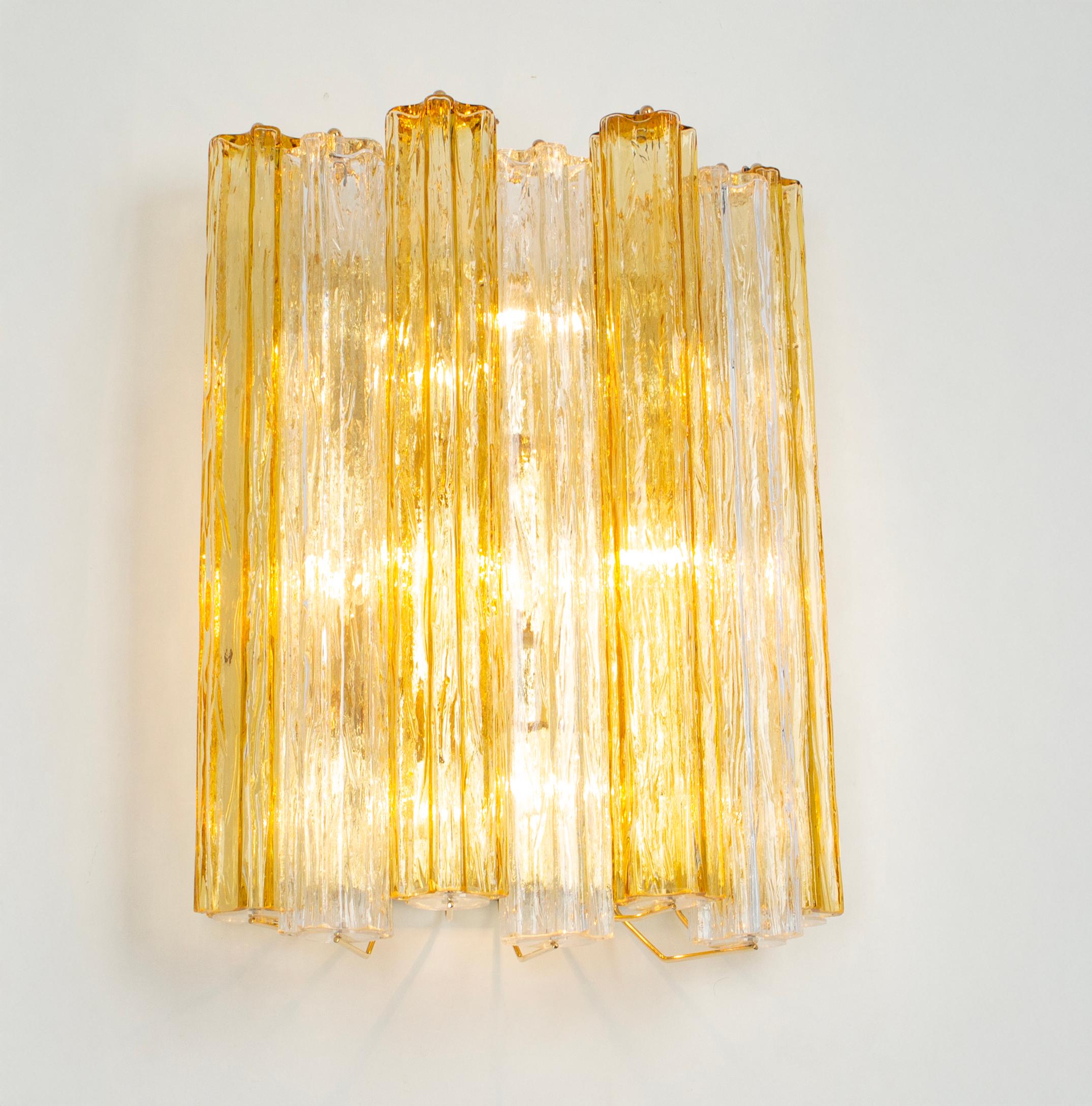 1 of 6 stunning mid-century wall sconces featuring seven large Murano glass pieces in each lamp, crafted by Kalmar, Austria, and manufactured between 1970-1979.

This is a very rare item, with Murano glass pieces that beautifully refract light,