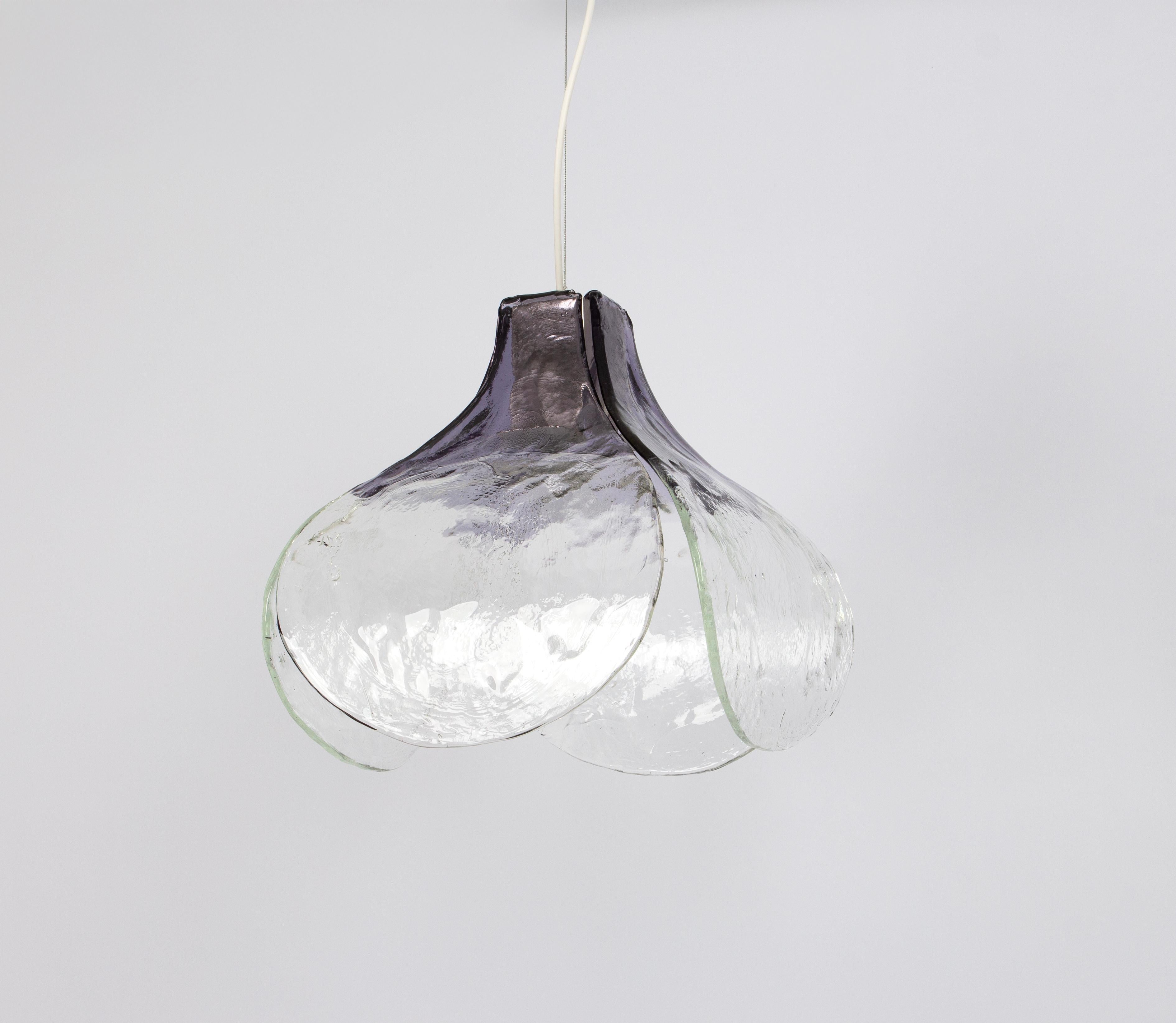 1 of 3 Splendida lampada a sospensione di Murano disegnata da Carlo Nason per Kalmar, anni '70 In condizioni buone in vendita a Aachen, NRW