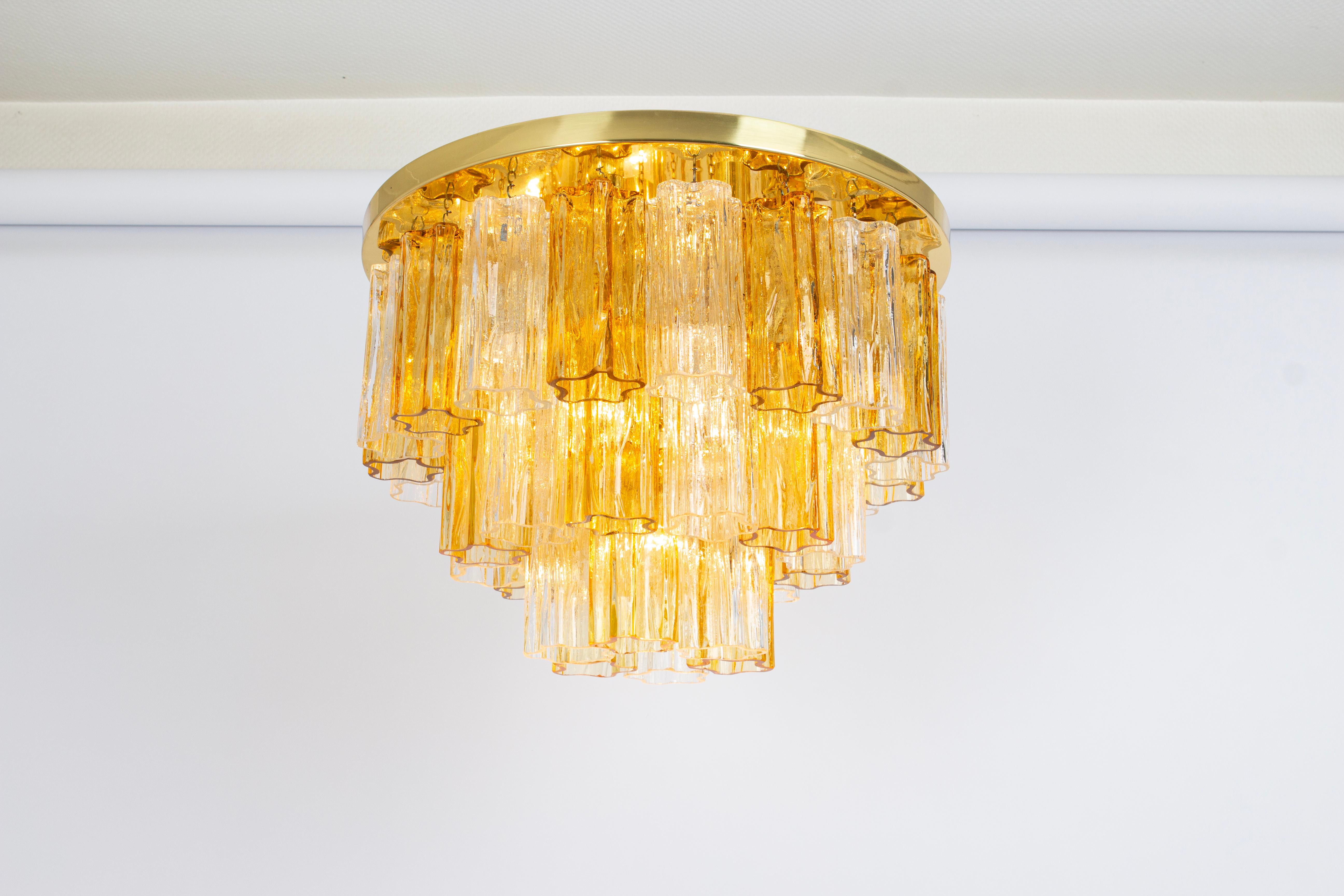 Milieu du XXe siècle 1 des 3 lampes encastrées Tronchi Murano Kalmar, Autriche, années 1960 en vente
