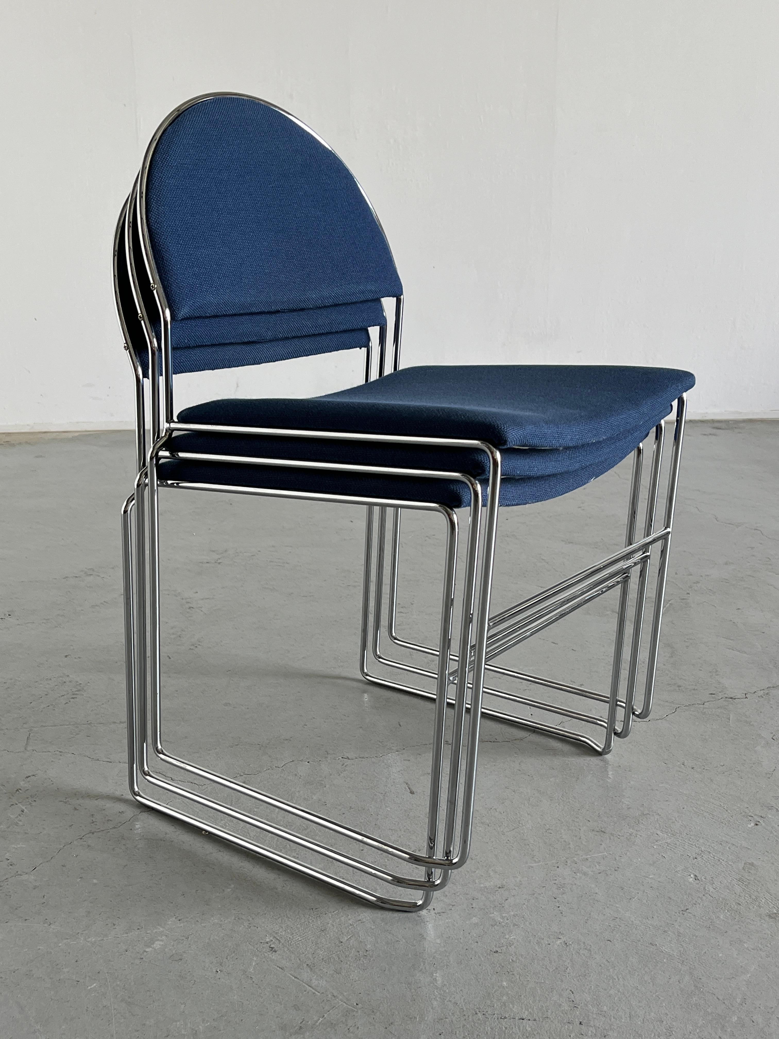1 de 3 Sillas apilables vintage italianas cromadas de Superstudio Design Team finales del siglo XX