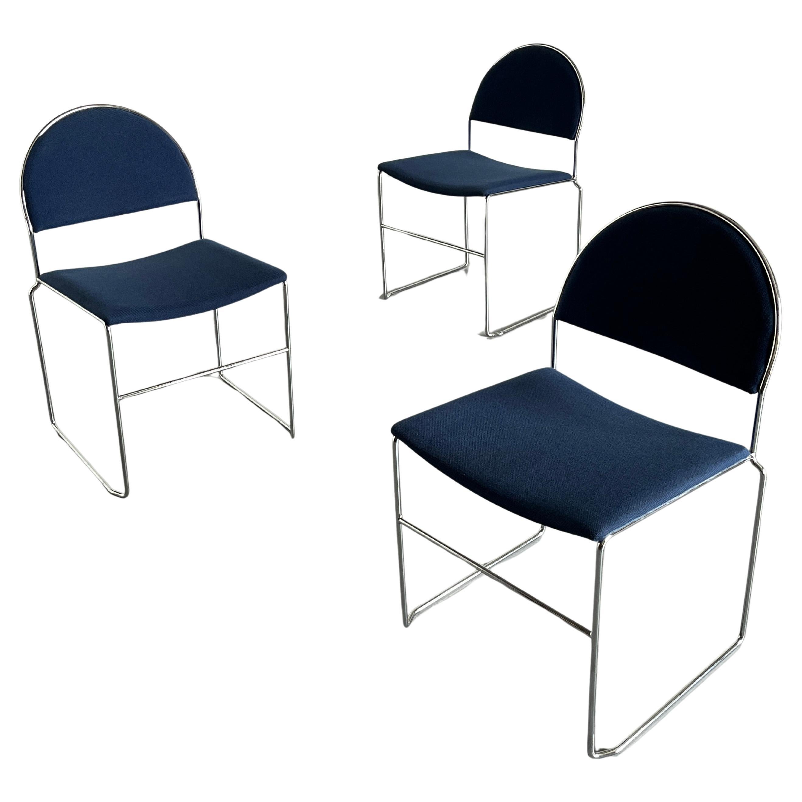 1 de 3 Sillas apilables vintage italianas cromadas de Superstudio Design Team
