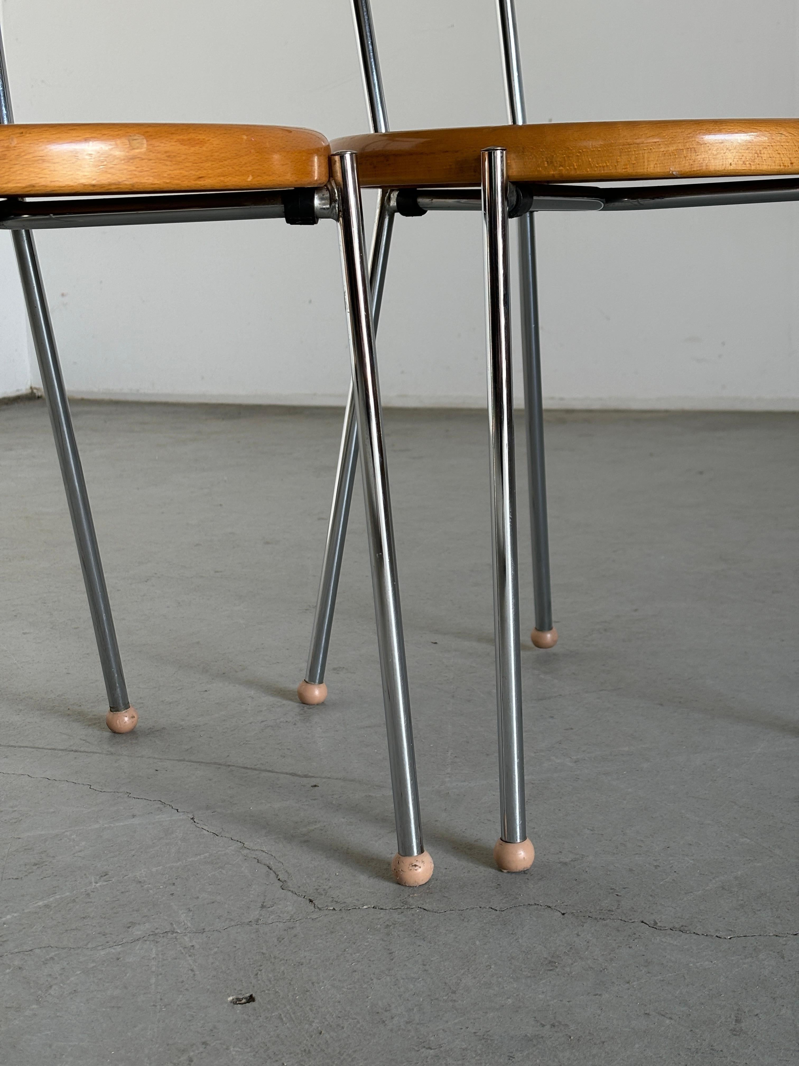 1 of 3 Vintage Postmodern Dining Chairs in Chromed Steel and Wood, 1970s Italy 4