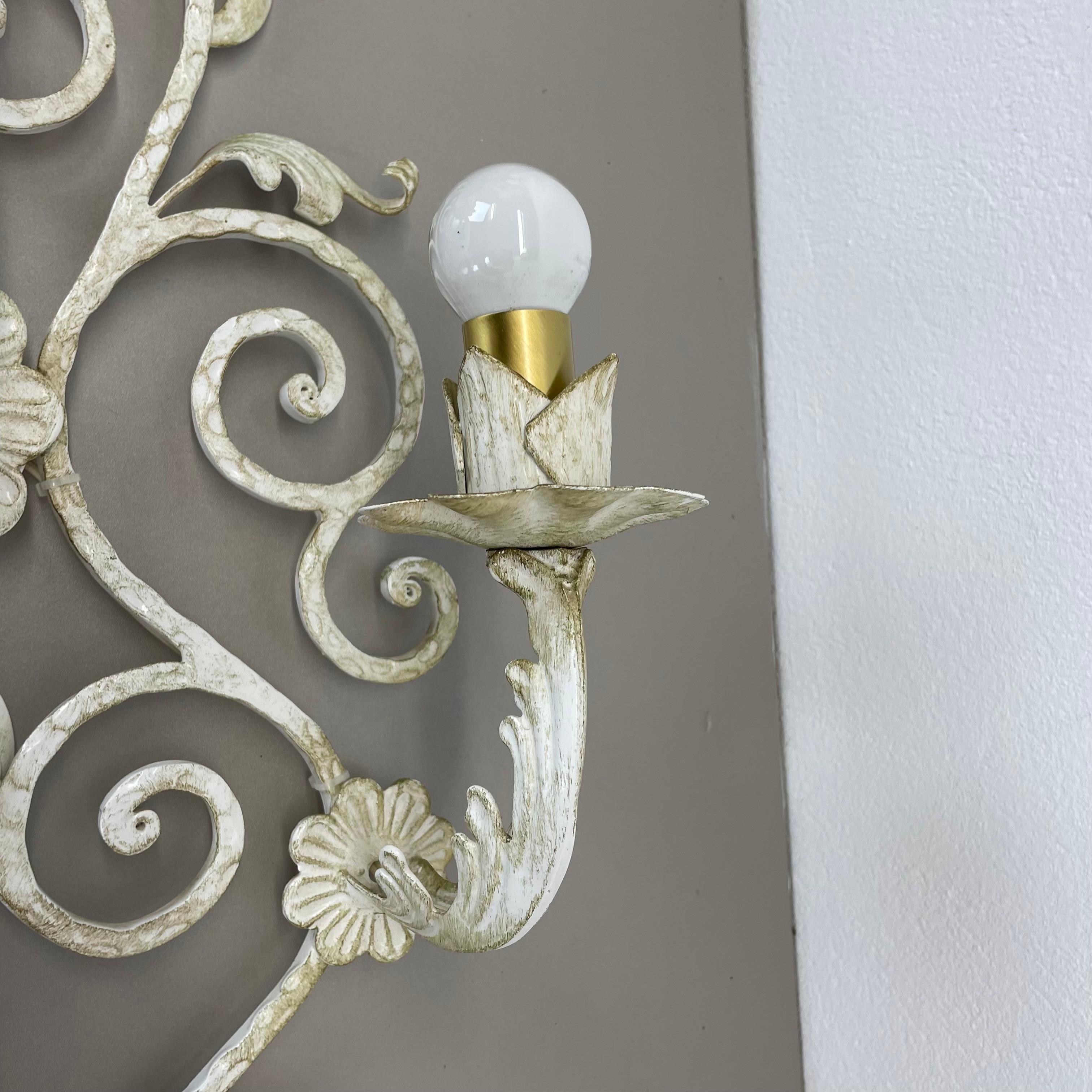 1 de 3 xxl 73cm blanco Metal Florentiner Teatro pared Light, Italia, 1970s en venta 2