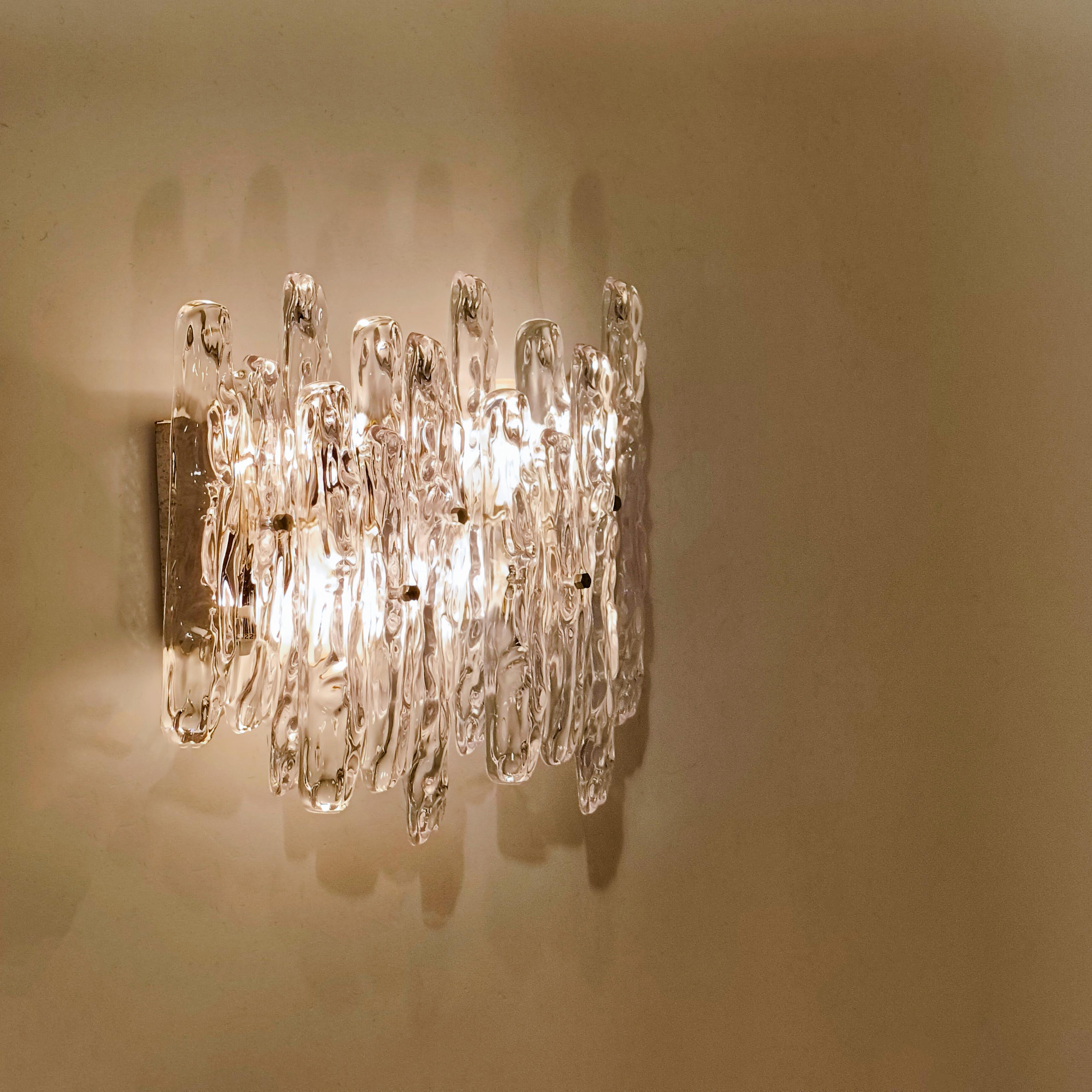 1 of 34 Applique brutalista in stile Kalmar, Spagna, anni '70 In condizioni buone in vendita a SANT ADRIÀ DE BESÒS, ES