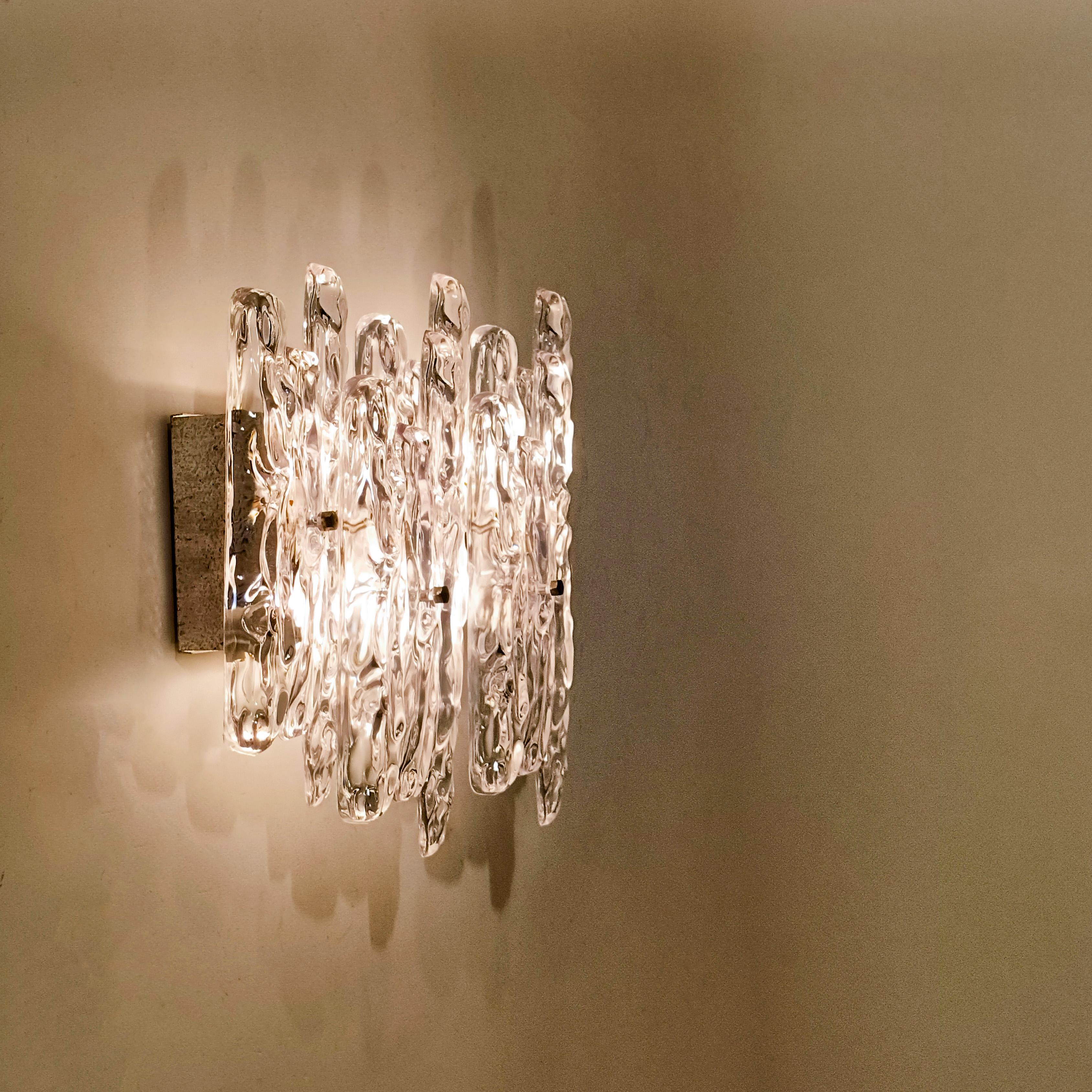 Fine XX secolo 1 of 34 Applique brutalista in stile Kalmar, Spagna, anni '70 in vendita