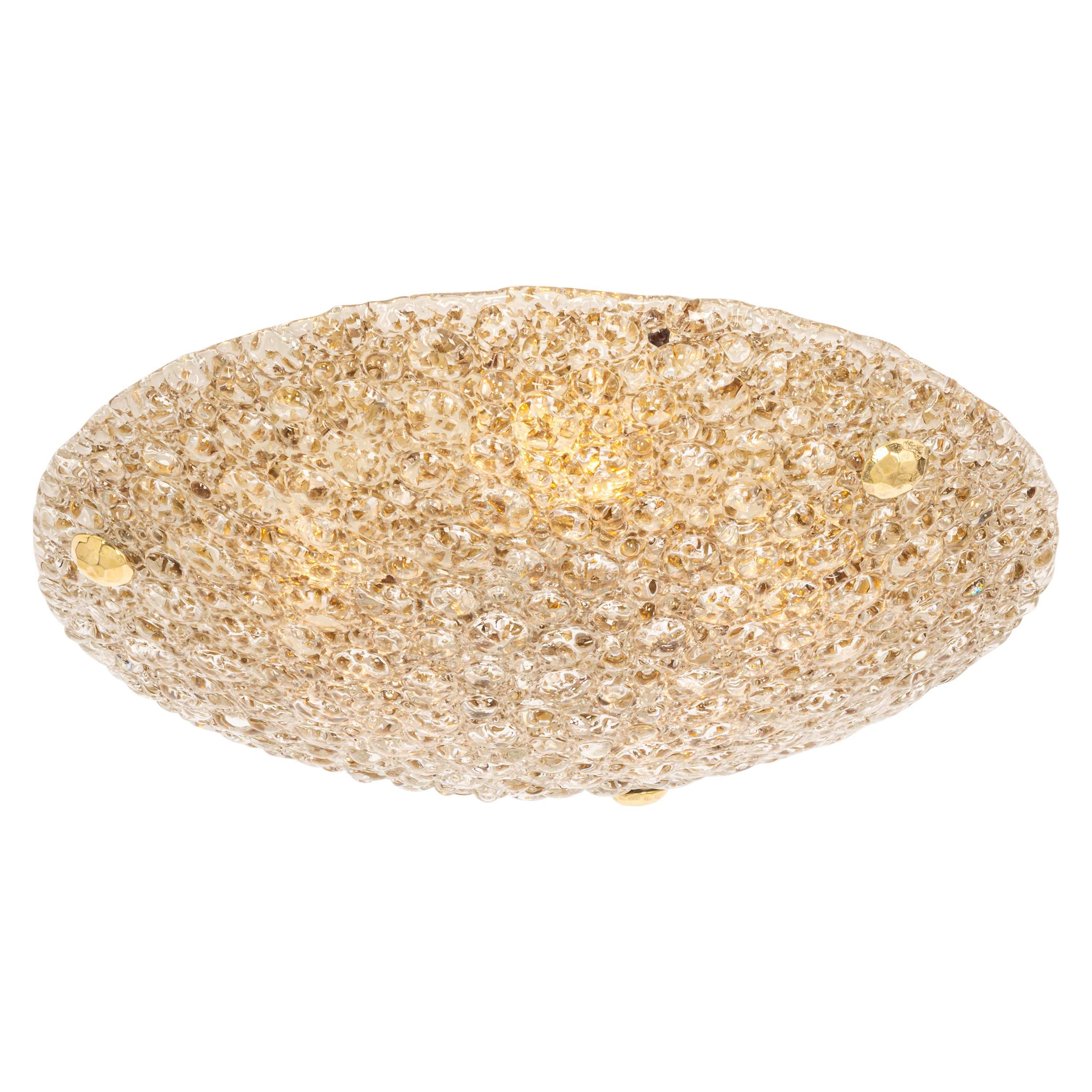 Merveilleuse boîte à boutons ronde en Murano par Hillebrand Leuchten, Allemagne, années 1970.
Luminaire Murano en ambre texturé épais sur une base en métal blanc avec trois vis en laiton.

De haute qualité et en très bon état. Nettoyé, bien câblé et