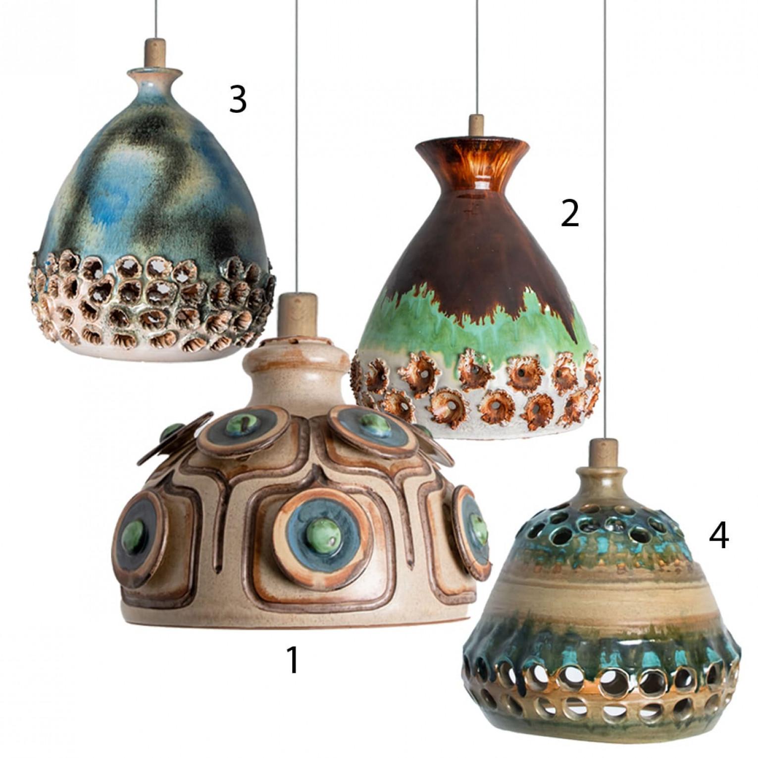 Ceramica 1 di 4 luci a sospensione in ceramica verde marrone, Danimarca, 1970 in vendita