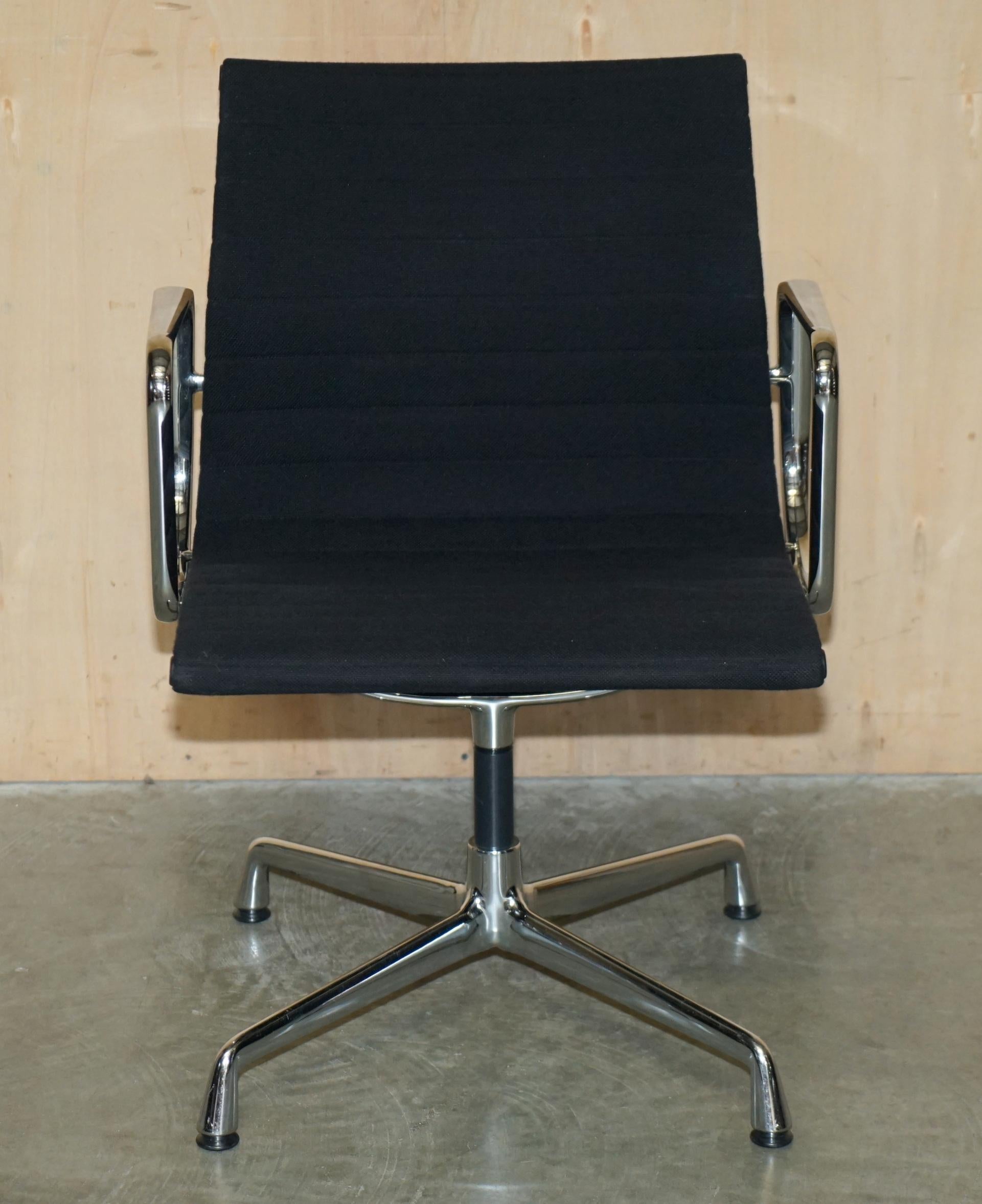 Mid-Century Modern 1 OF 4 CHARLES & RAY VITRA EAMES EA108 HOPSAK SWIVEL OFFiCE ARMCHAIRS For Sale