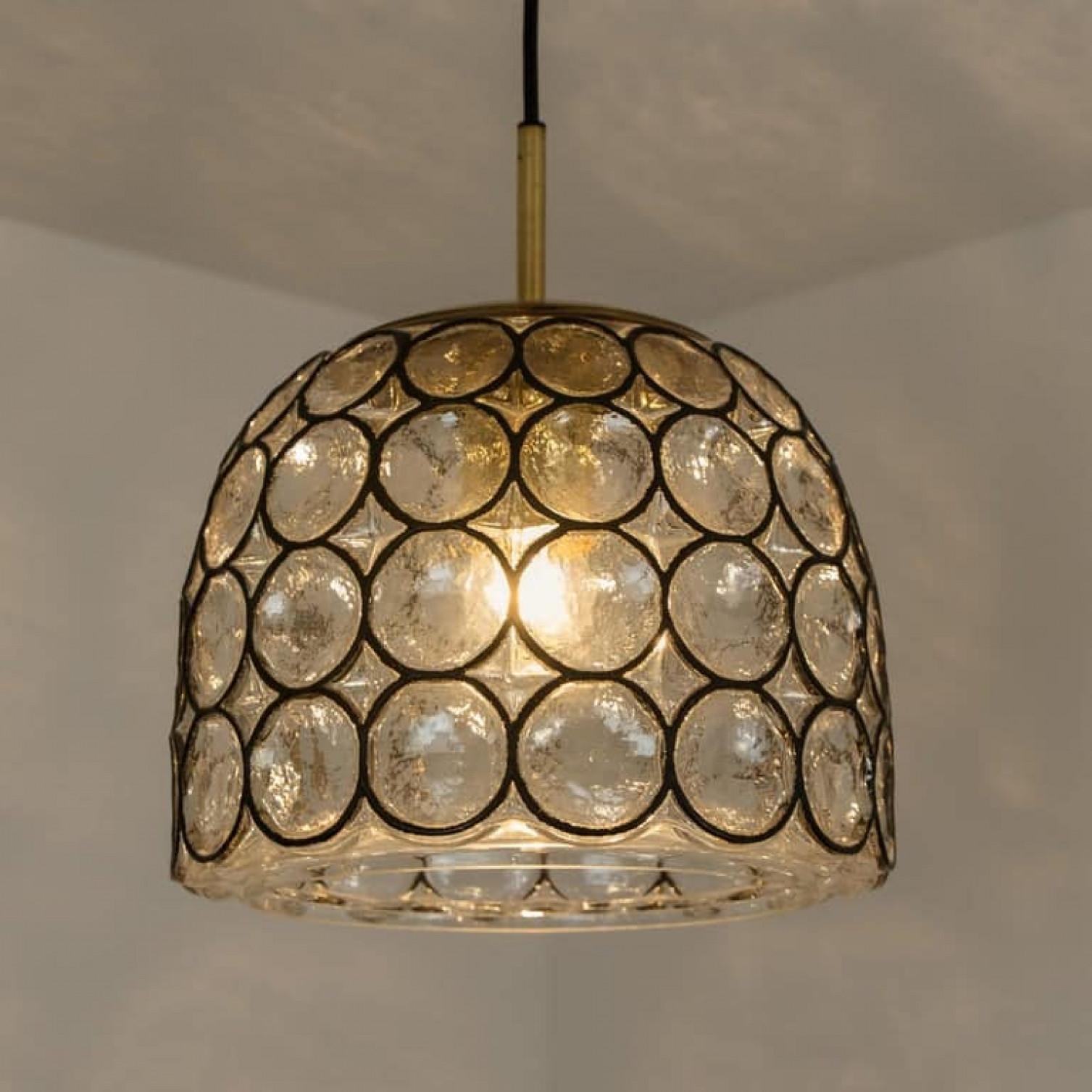1 of 4 Circle Iron and Bubble Glass Chandeliers, Limburg in vendita 5