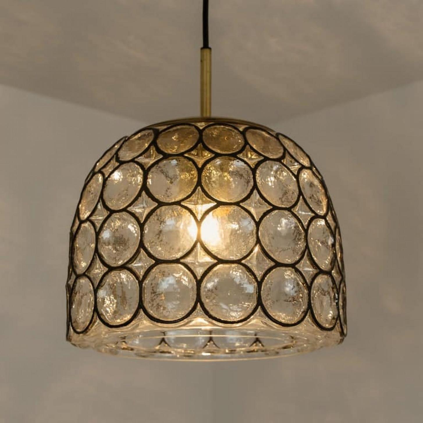 1 di 4 lampadari a cerchio in ferro e vetro a bolle, Limburg in vendita 7
