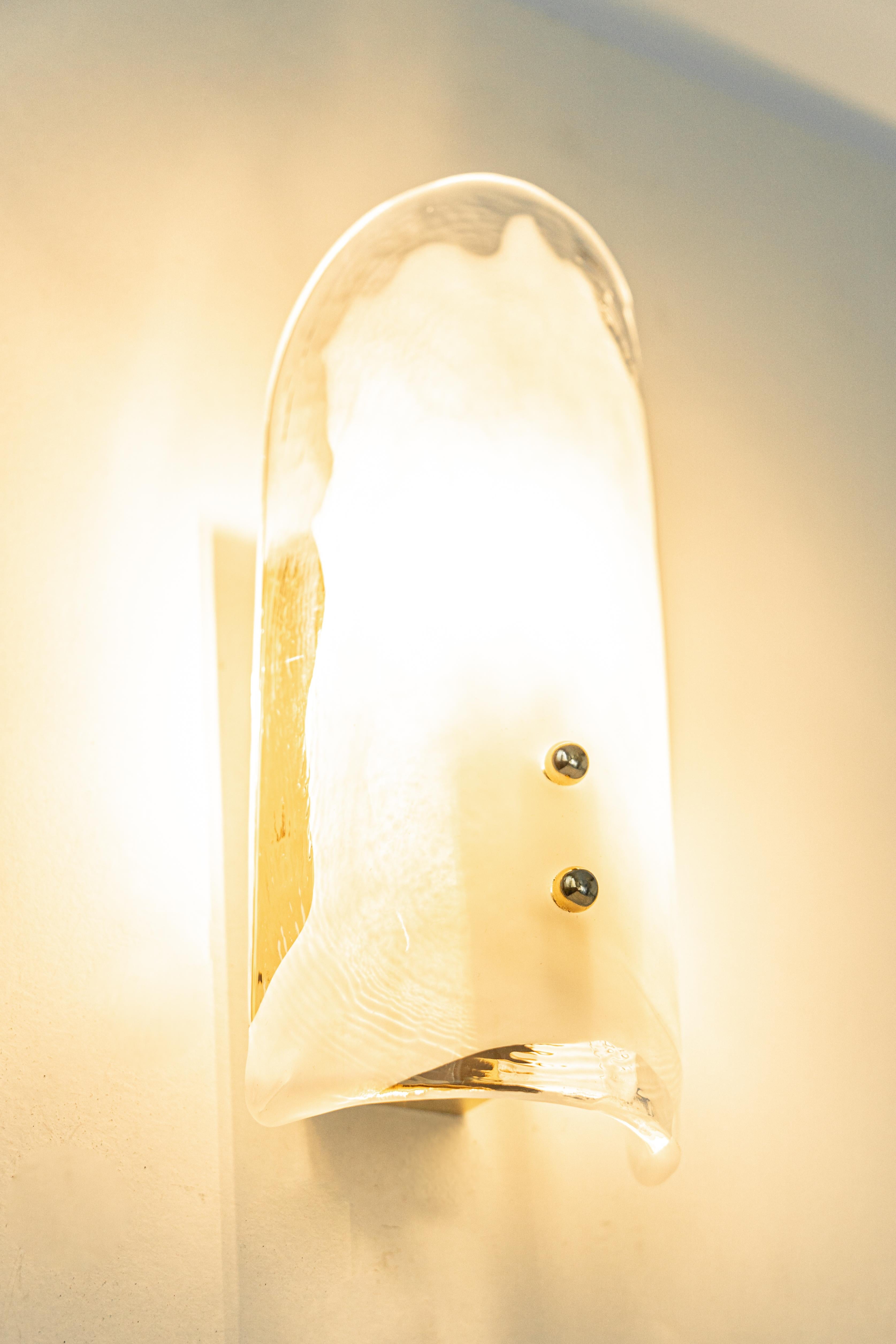 1 of 4 Kalmar Murano Glass Sconces Wall Lights, Austria, 1960s For Sale 3