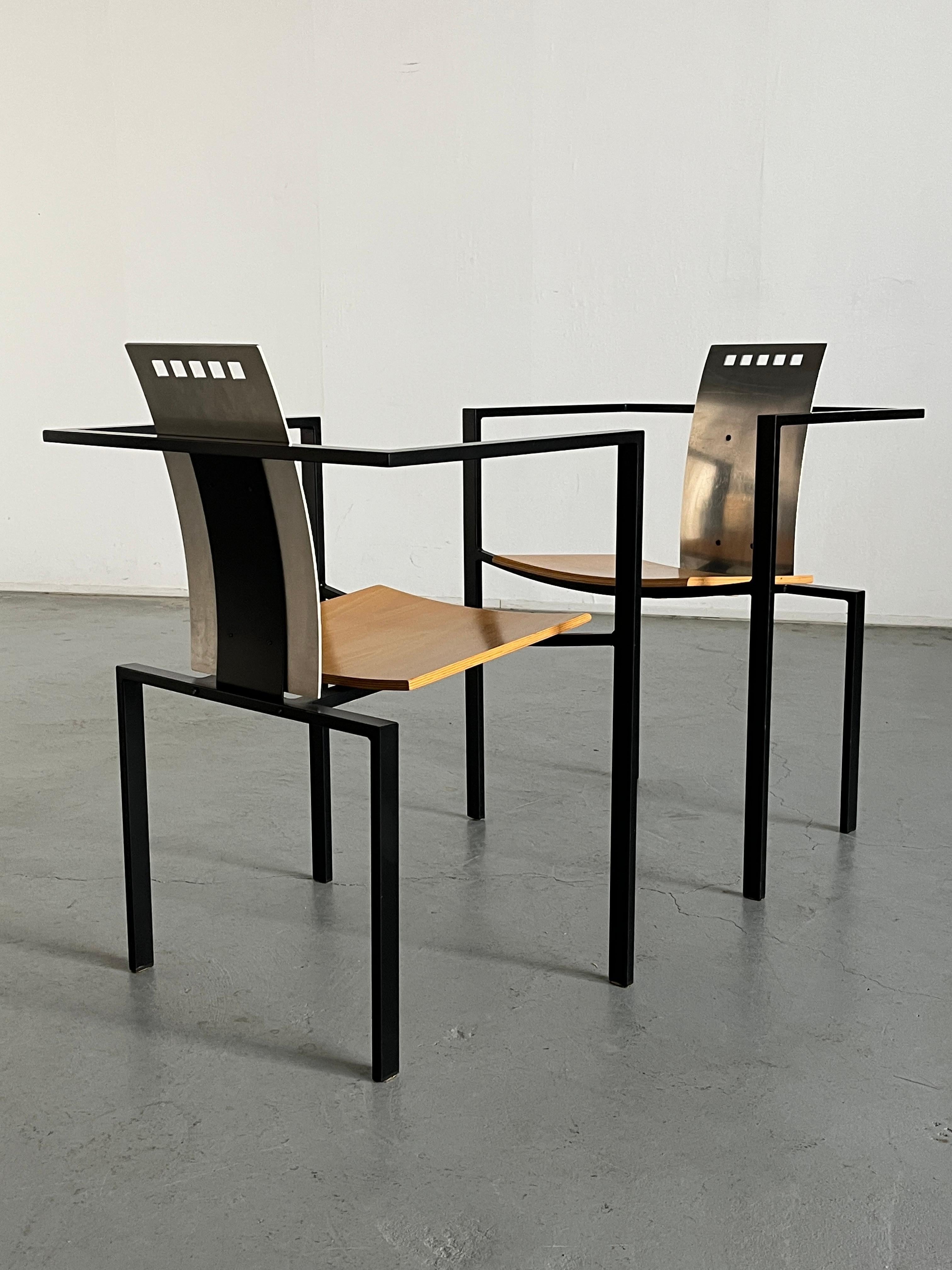 1 von 4 postmodernen geometrischen Stühlen im Memphis Design von KFF, Deutschland, 1980er Jahre (Ende des 20. Jahrhunderts) im Angebot