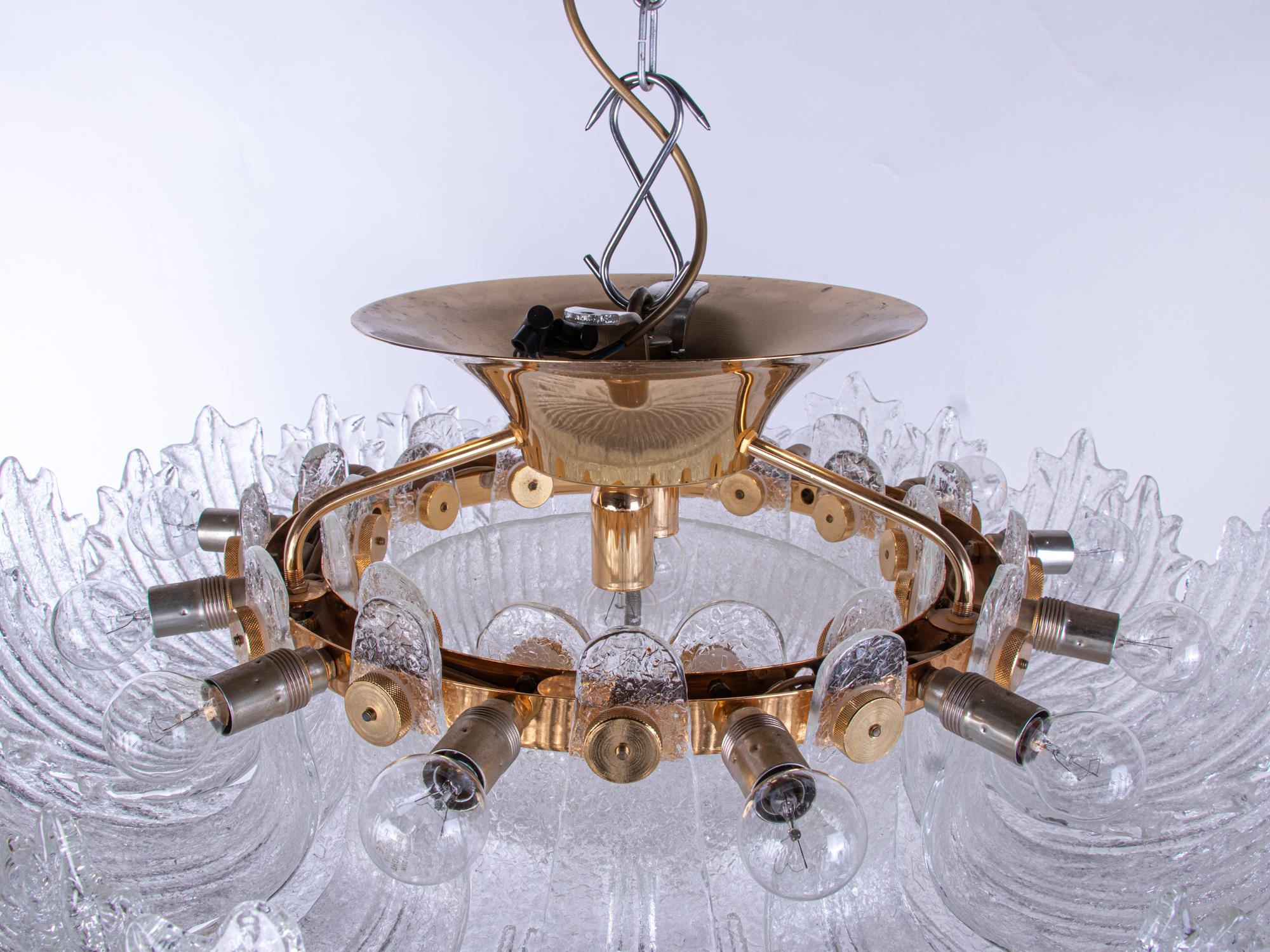 1 'de 4' Lustre affleurant en verre et laiton, Murano Rugiada 31.5
