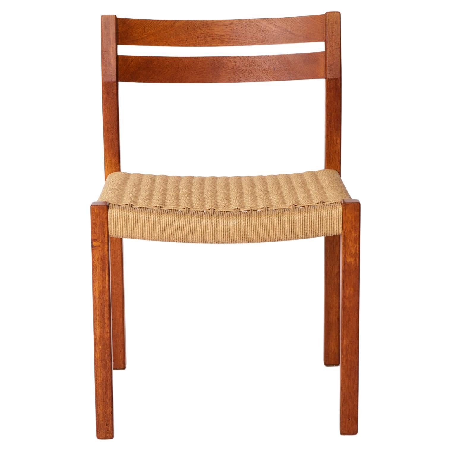 1 of 4 Niels O. Møller Model 404 Teak Dining Chair – Danish Mid-Century Design in vendita