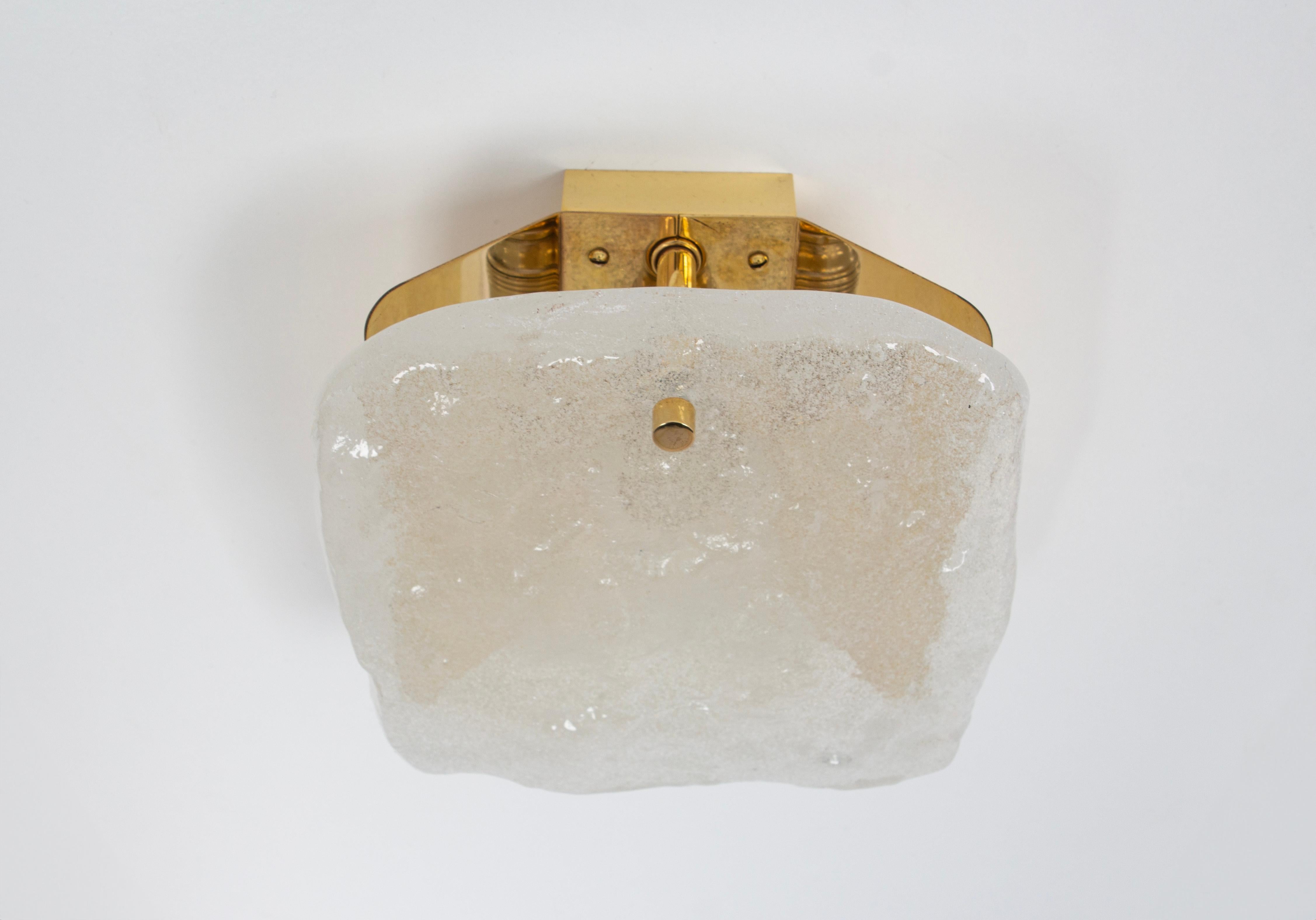 1 de 4 Petite Kalmar Wall Light Murano Glass by Kalmar, Alemania, 1970s Latón en venta