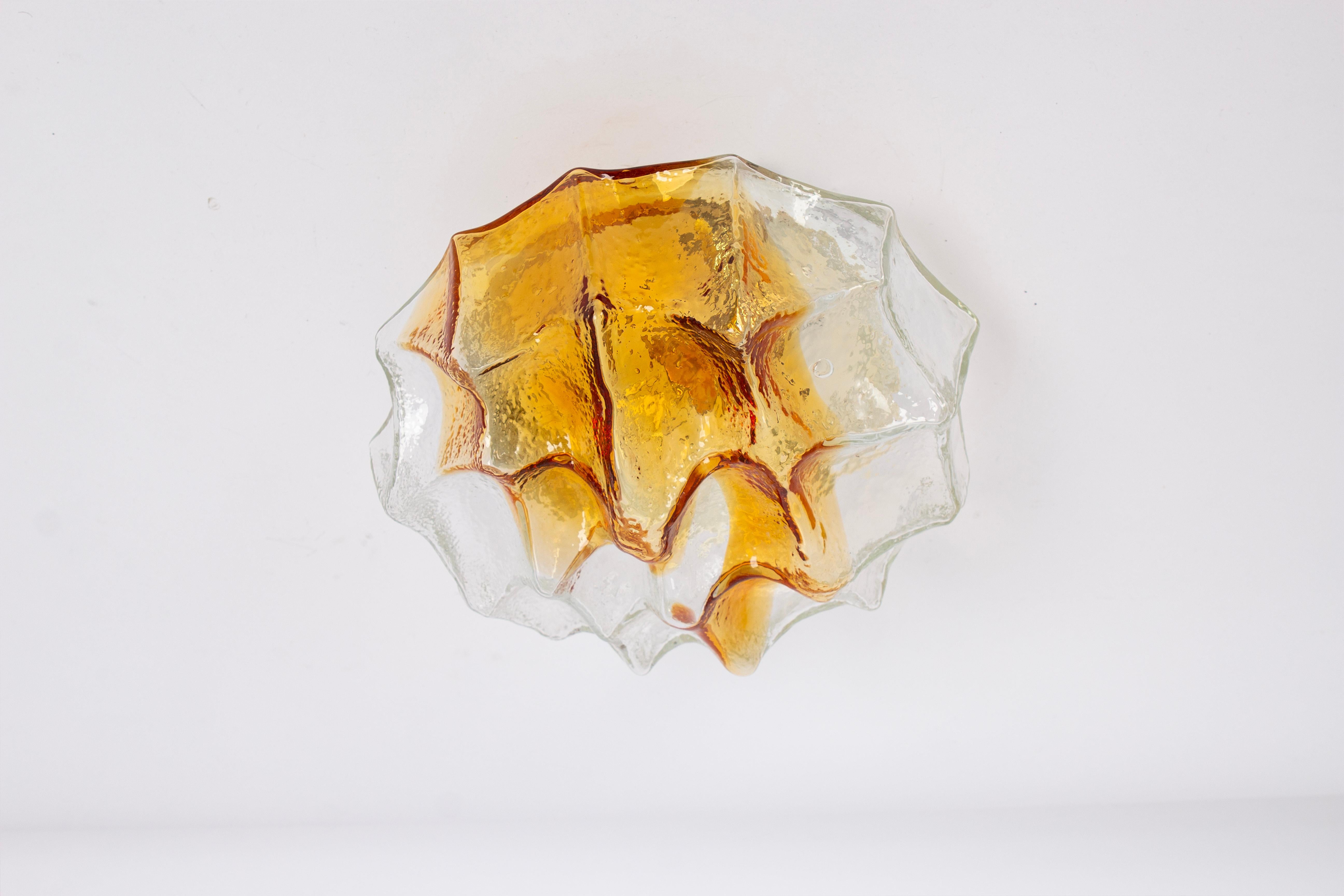 1 of 4 Petite Murano Flush Mount Fixture, Italy, 1970s In Good Condition For Sale In Aachen, NRW