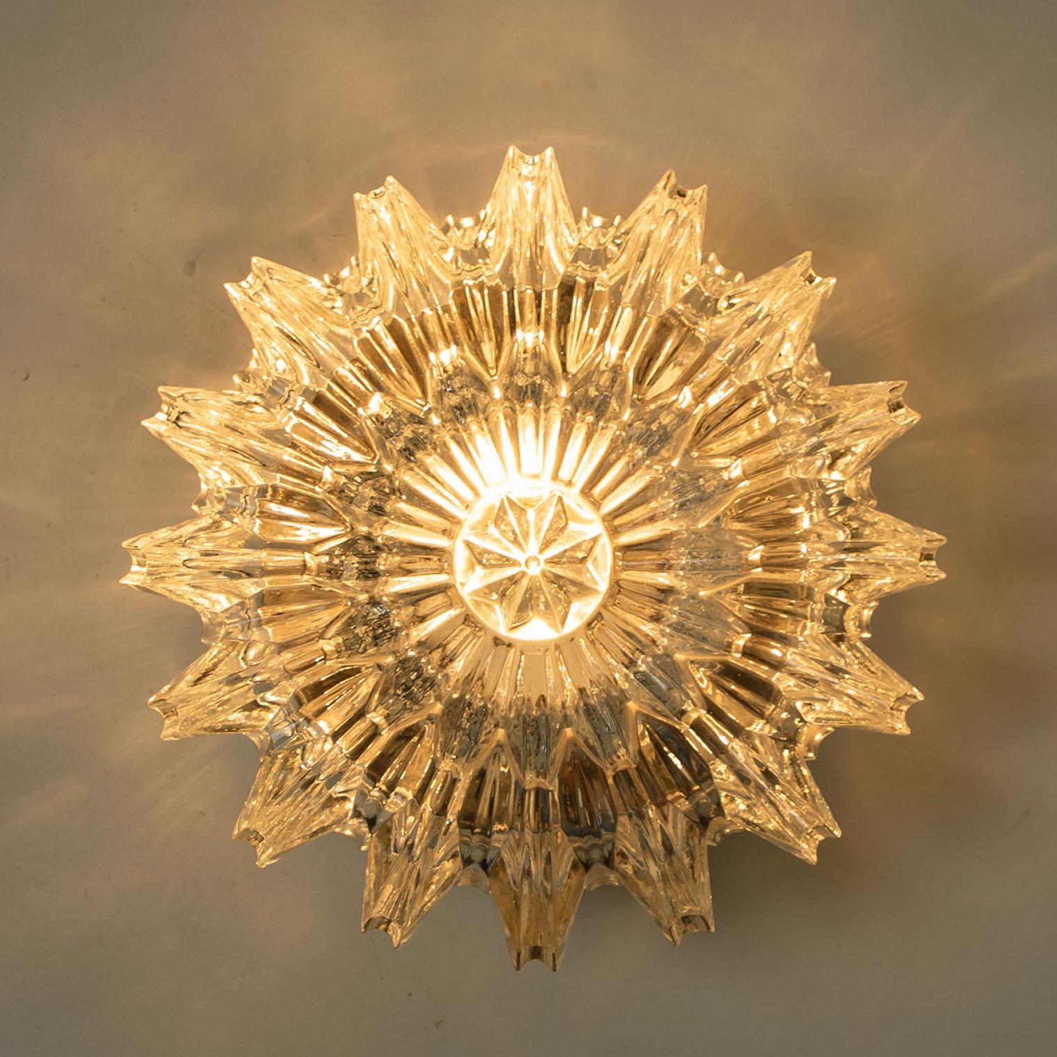 Allemand 1 de 4 Lights Putzler, Sculptural Clear Glass, 1970 en vente