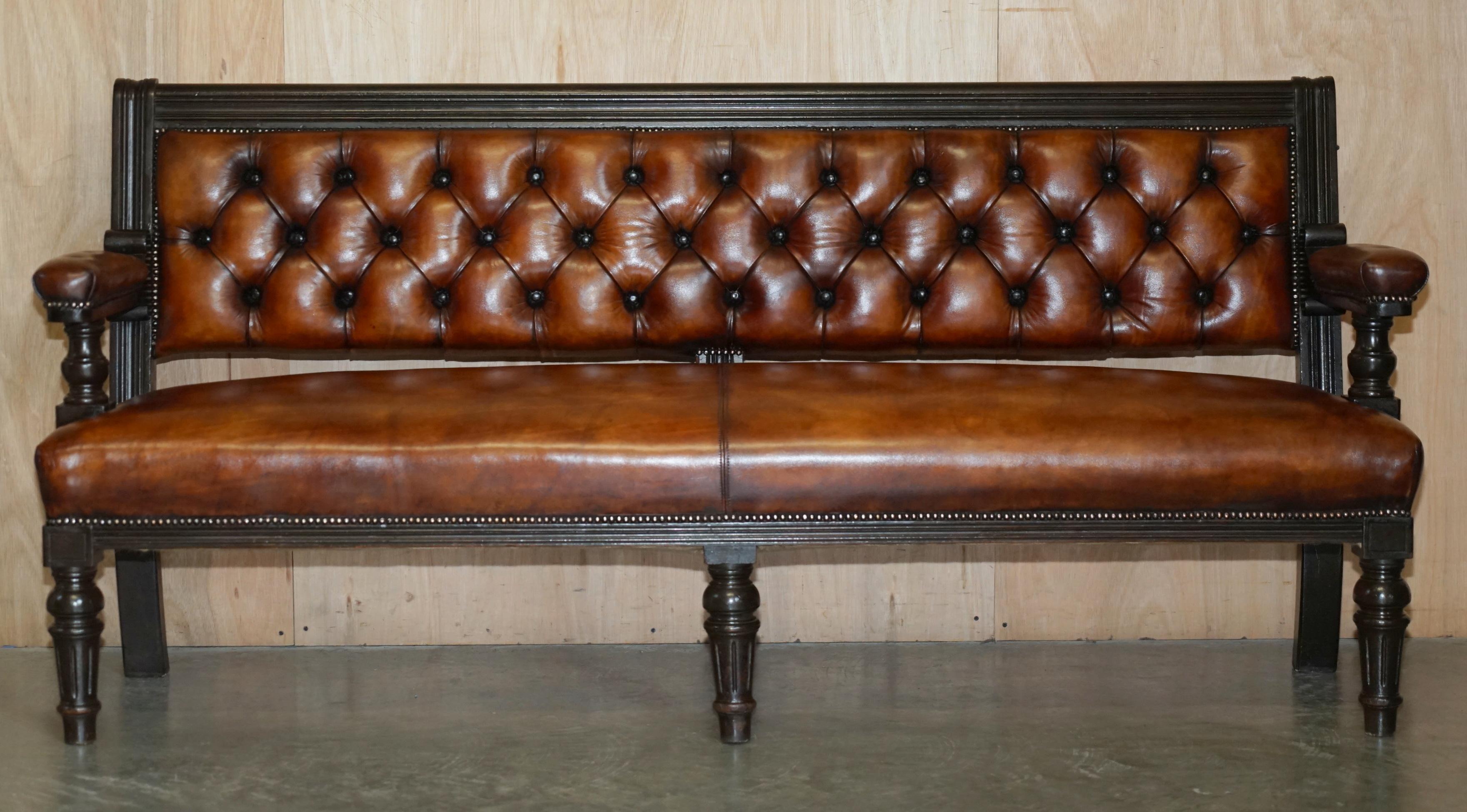 Victorian 1 OF 4 RESTORED ANTIQUE ViCTORIAN CHESTERFIELD LEATHER SNOOKER HALL PUB BENCHES For Sale