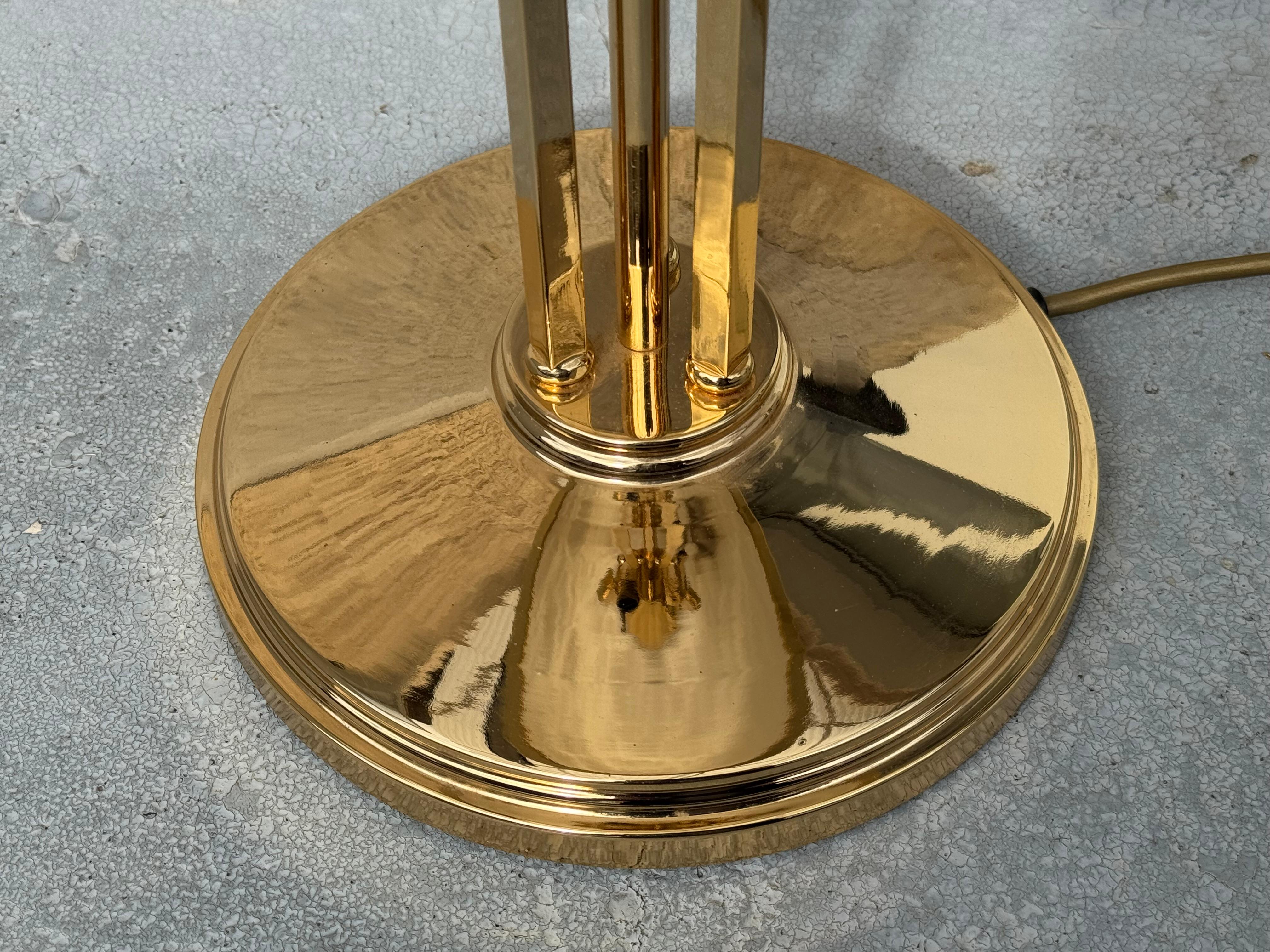 1 de 4 Lámpara de sobremesa de latón dorado y alabastro 