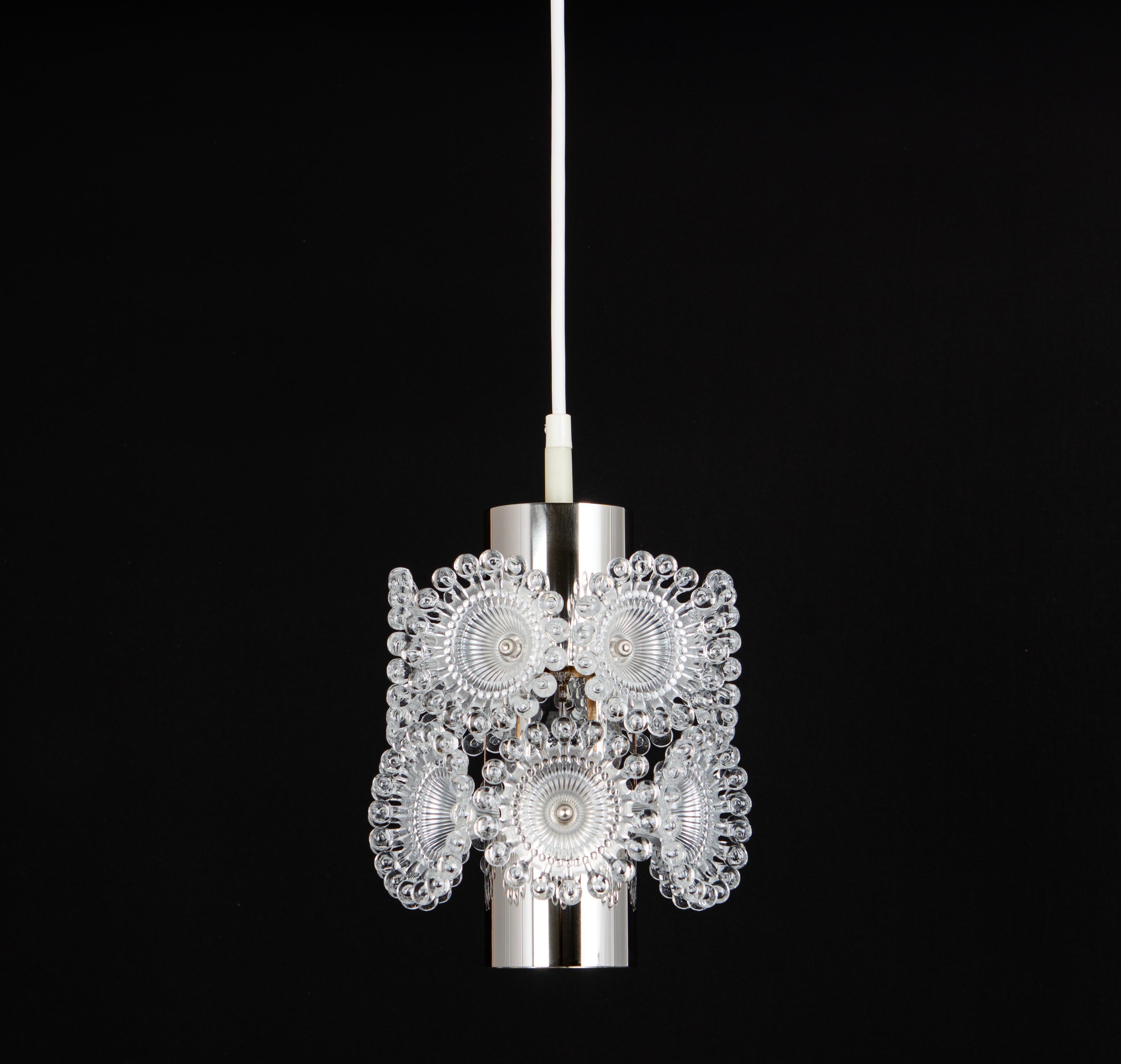 1 of 4 Stunning Petite Floral Chrome Sputnik Pendant lights, Germany, 1960s For Sale 4