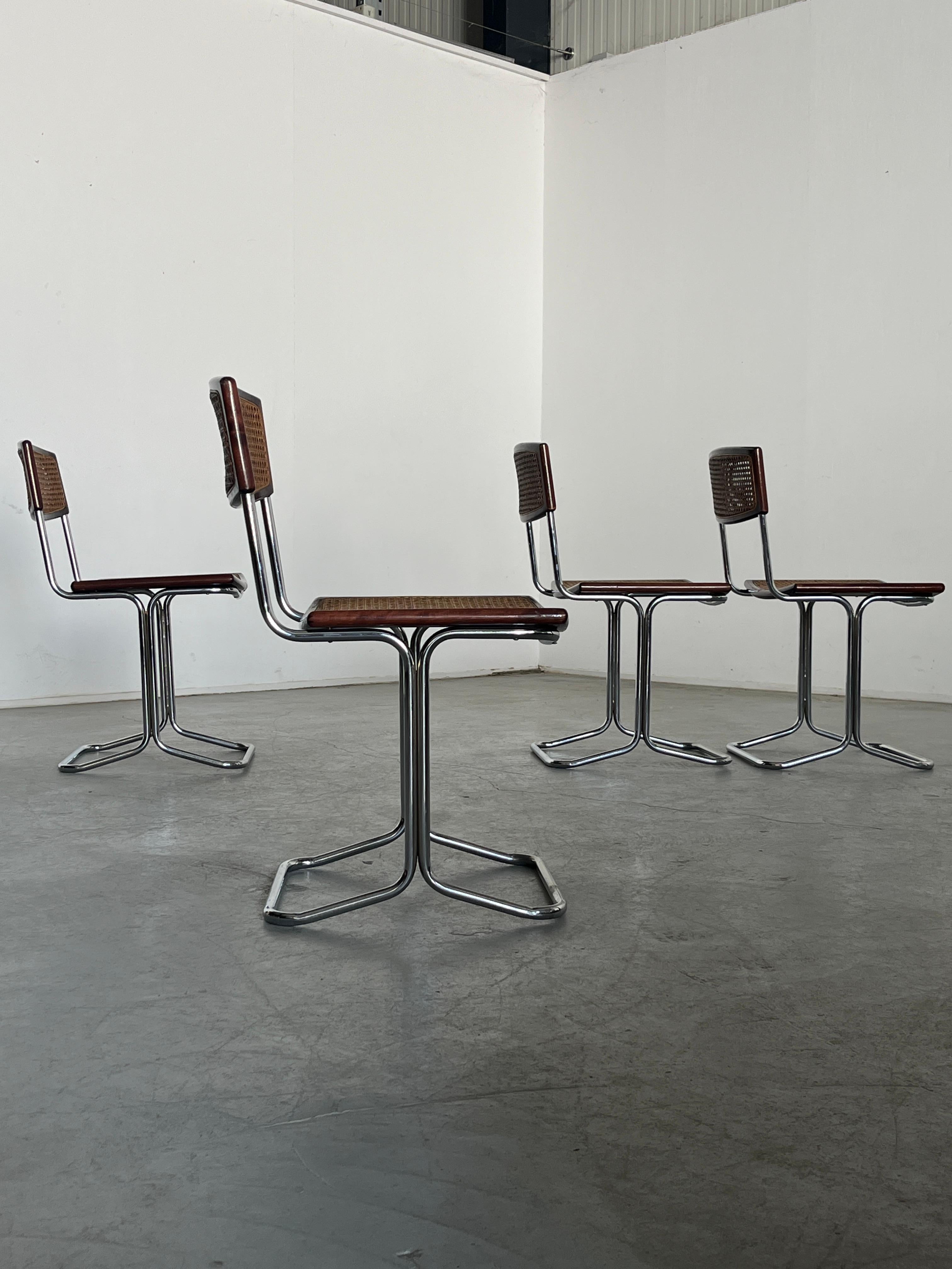 Fine XX secolo 1 di 4 Sedie 'Calla' d'epoca in Wood, Cane steccato e Cromo, Italia anni '70 in vendita