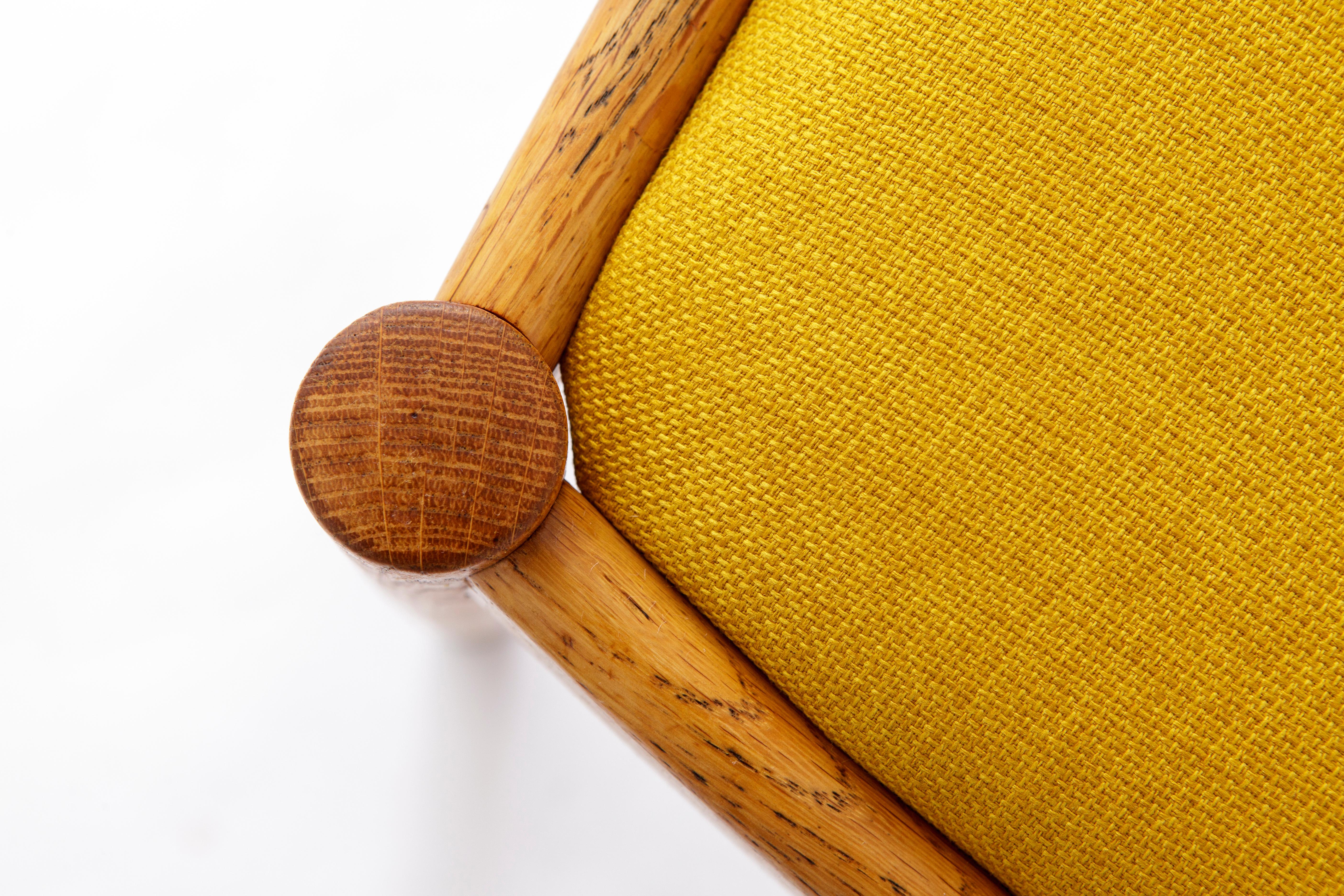 Vintage dining chair from manufacturer Bramin, Denmark. 
Production period: 1960s-1970s. 
Displayed price is for 1 chair. Totally 2 chairs available. 

Good vintage condition. Sturdy oak wood frame. Refurbished and oiled. 
Manufacturer's sticker