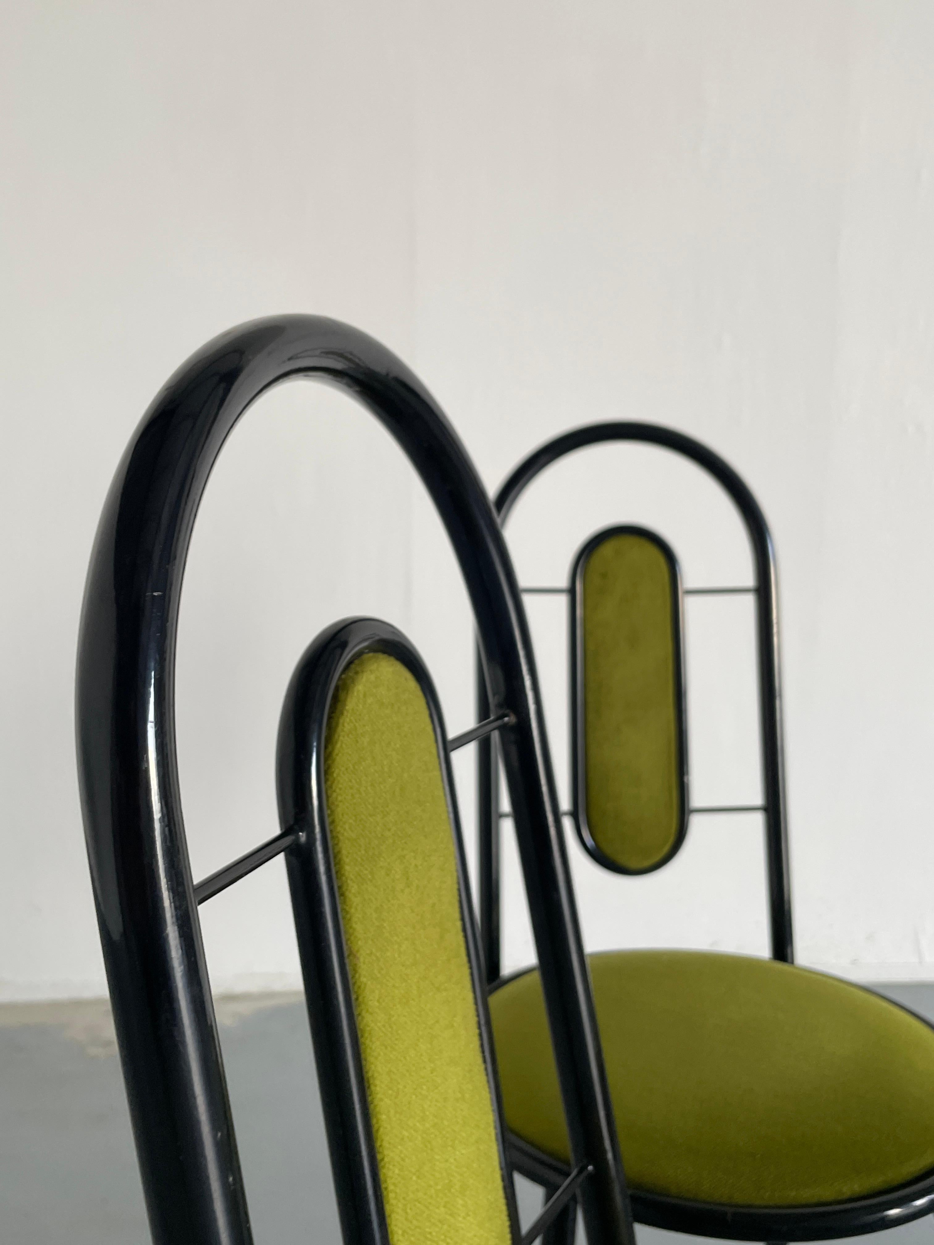 1 of 4 Vintage Italian Postmodern Sculptural Dining Chairs in Memphis Style, 80s 5