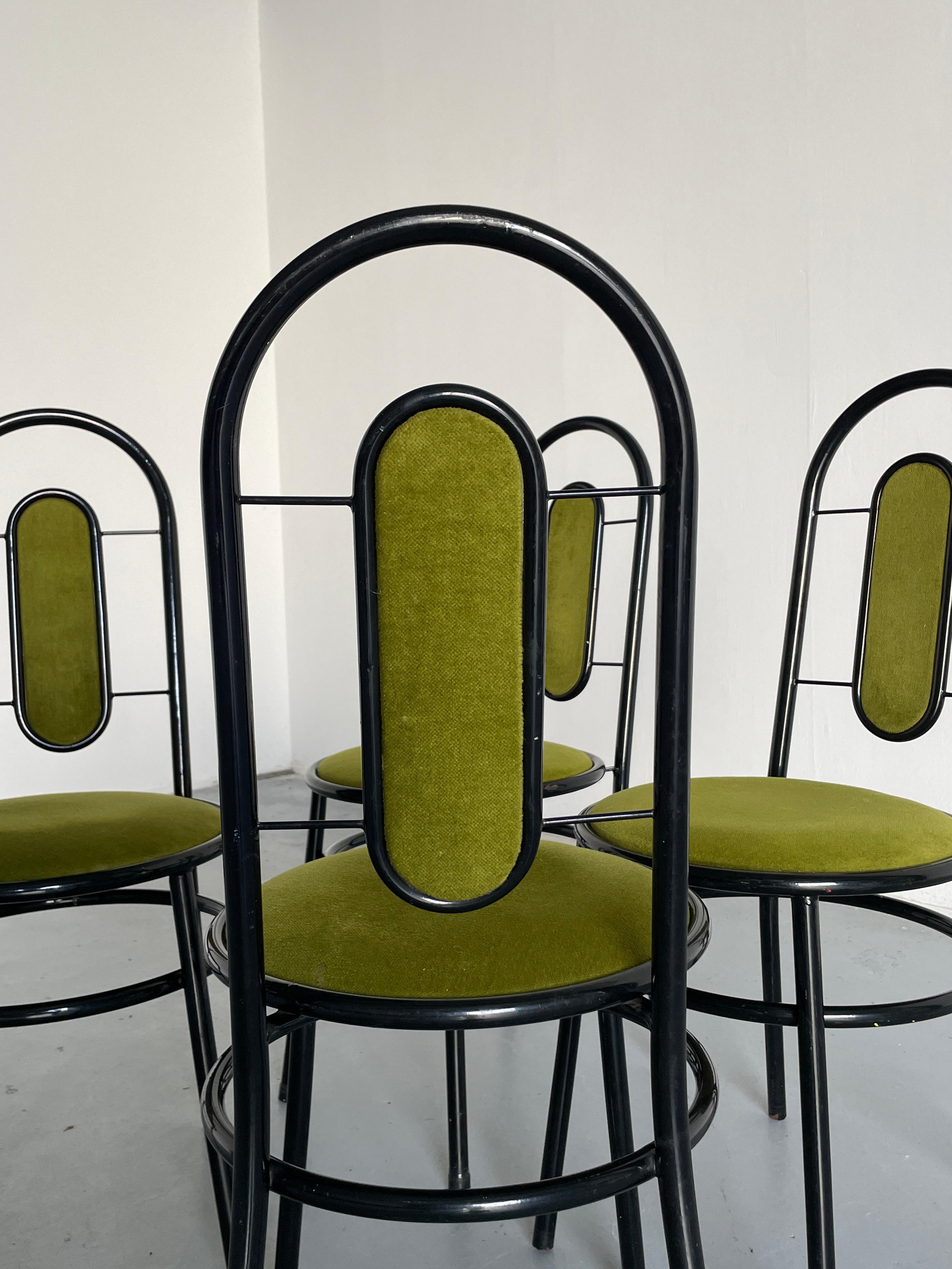 1 of 4 Vintage Italian Postmodern Sculptural Dining Chairs in Memphis Style, 80s 6