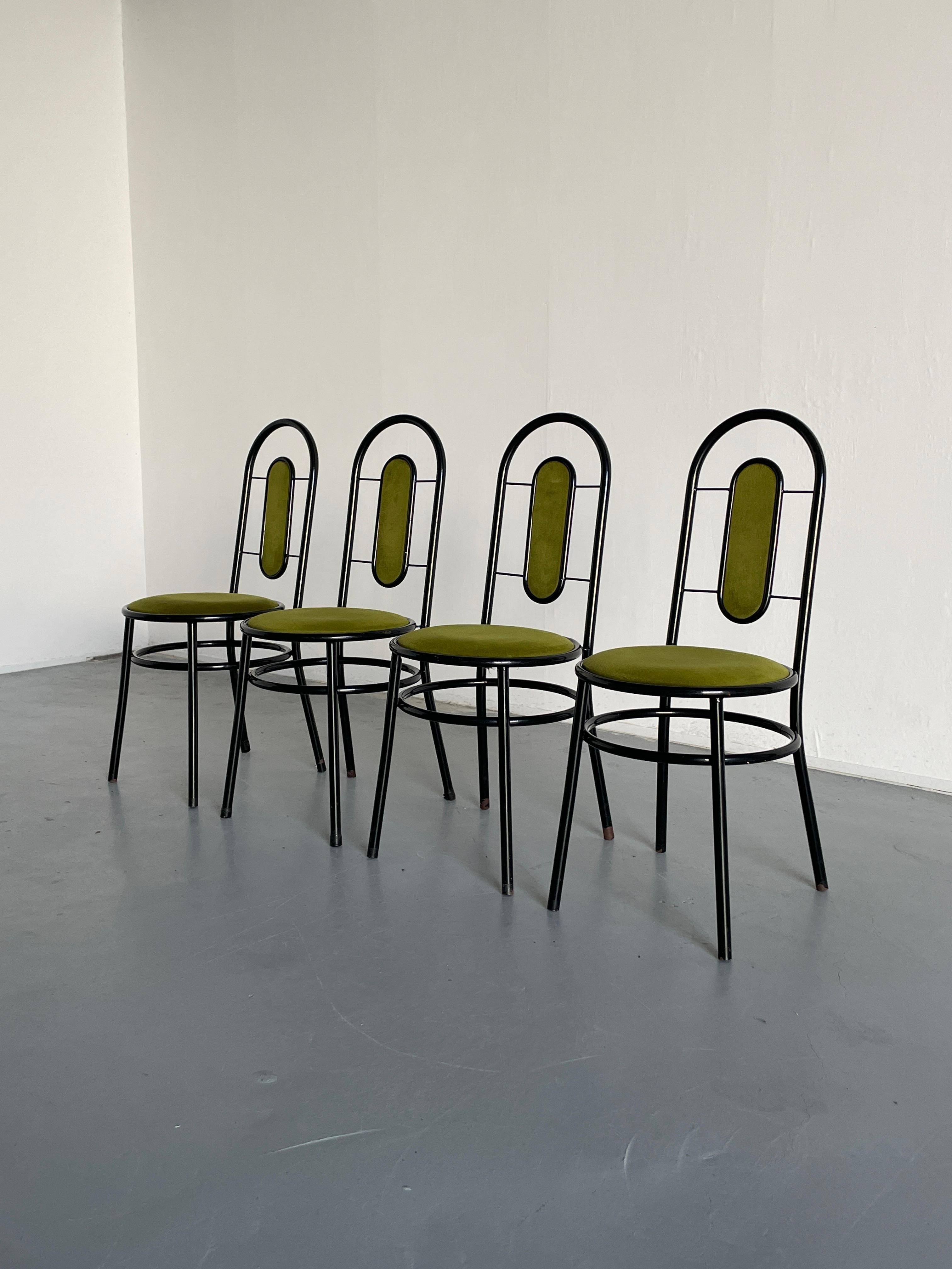 Post-Modern 1 of 4 Vintage Italian Postmodern Sculptural Dining Chairs in Memphis Style, 80s